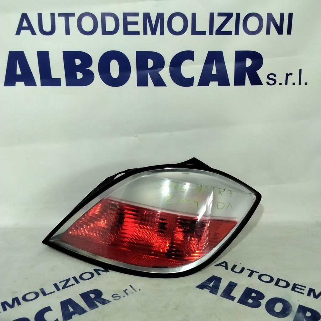 Taillight stop Opel Astra sedan right year 2004 code: 24451836 (sf10p1)