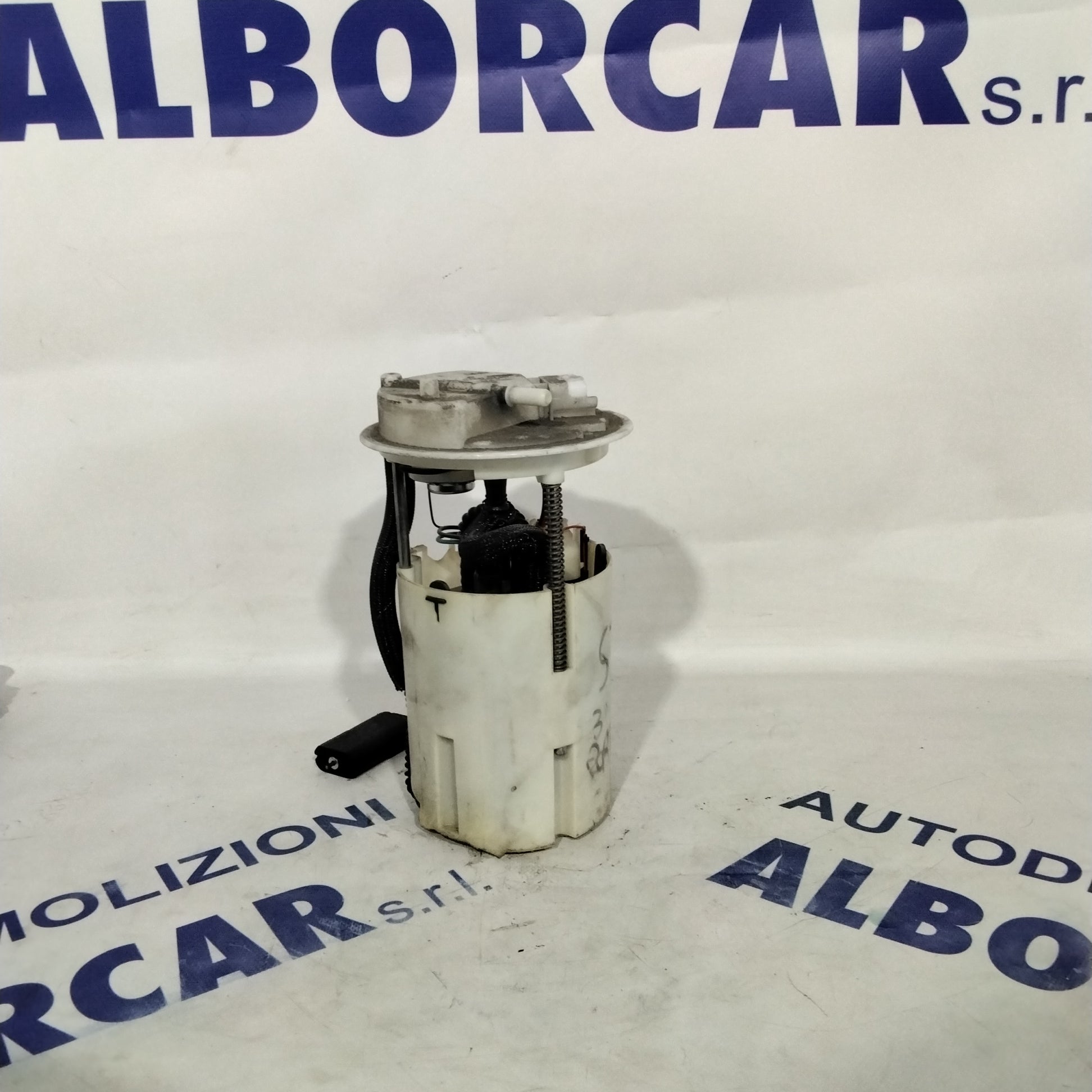 fuel sender fiat stilo 1.6 petrol sedan year 2001 code:0580313089(sf13p7)
