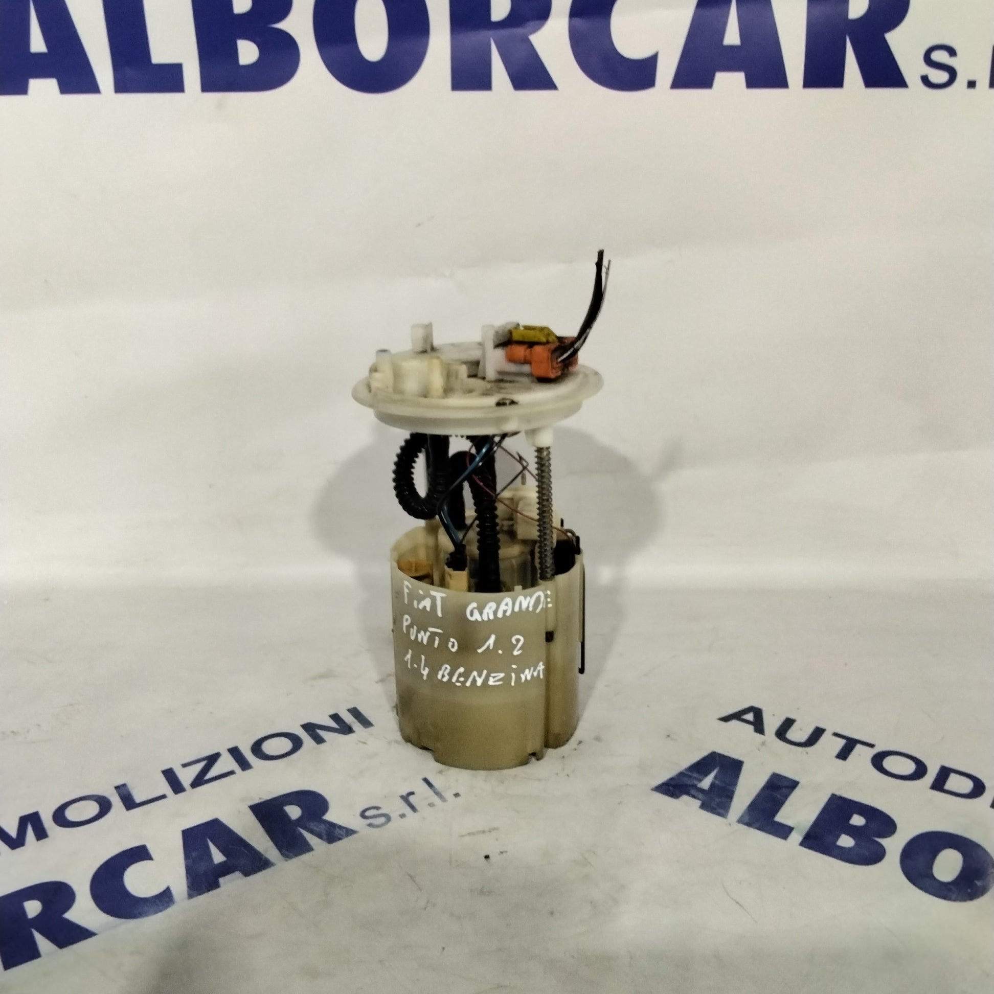 float Fiat Grande Punto 1.2 / 1.4 petrol year 2007 code: 55700362