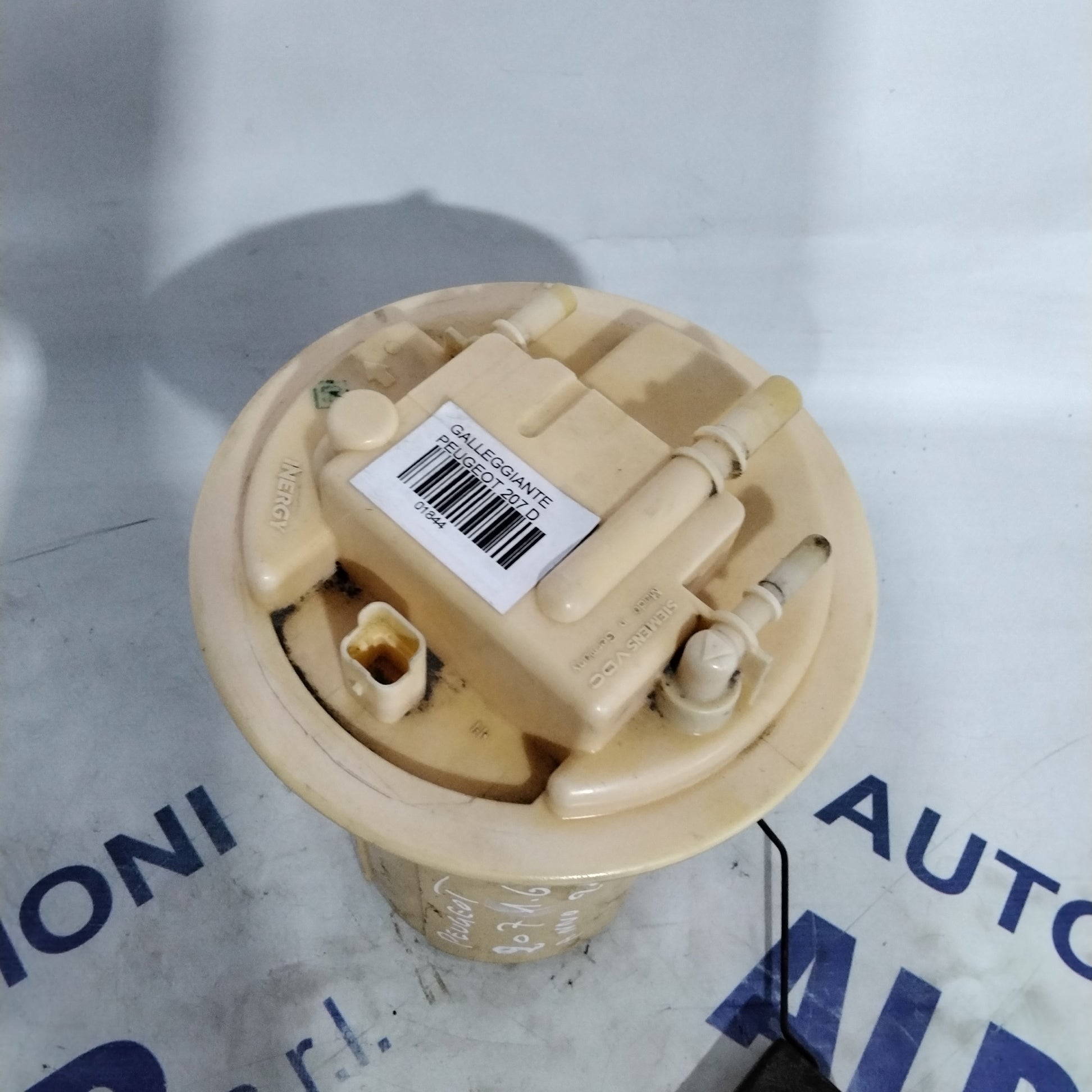 fuel gauge sender Peugeot 207 1.6 diesel year 2009 code:A2C53100005