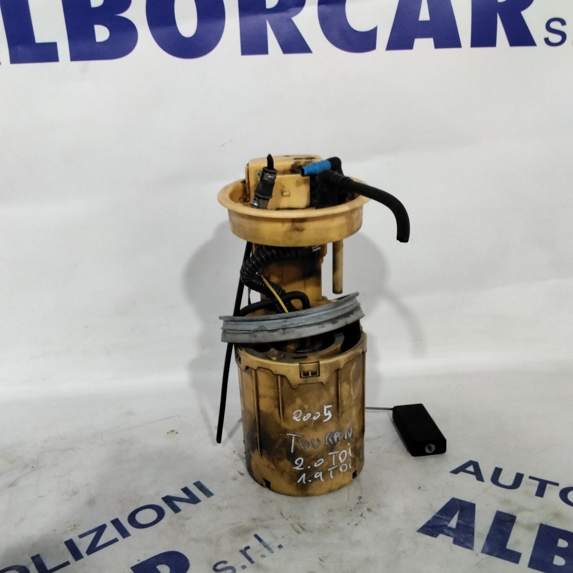 fuel sender Volkswagen Touran 2.0 TDI year 2005