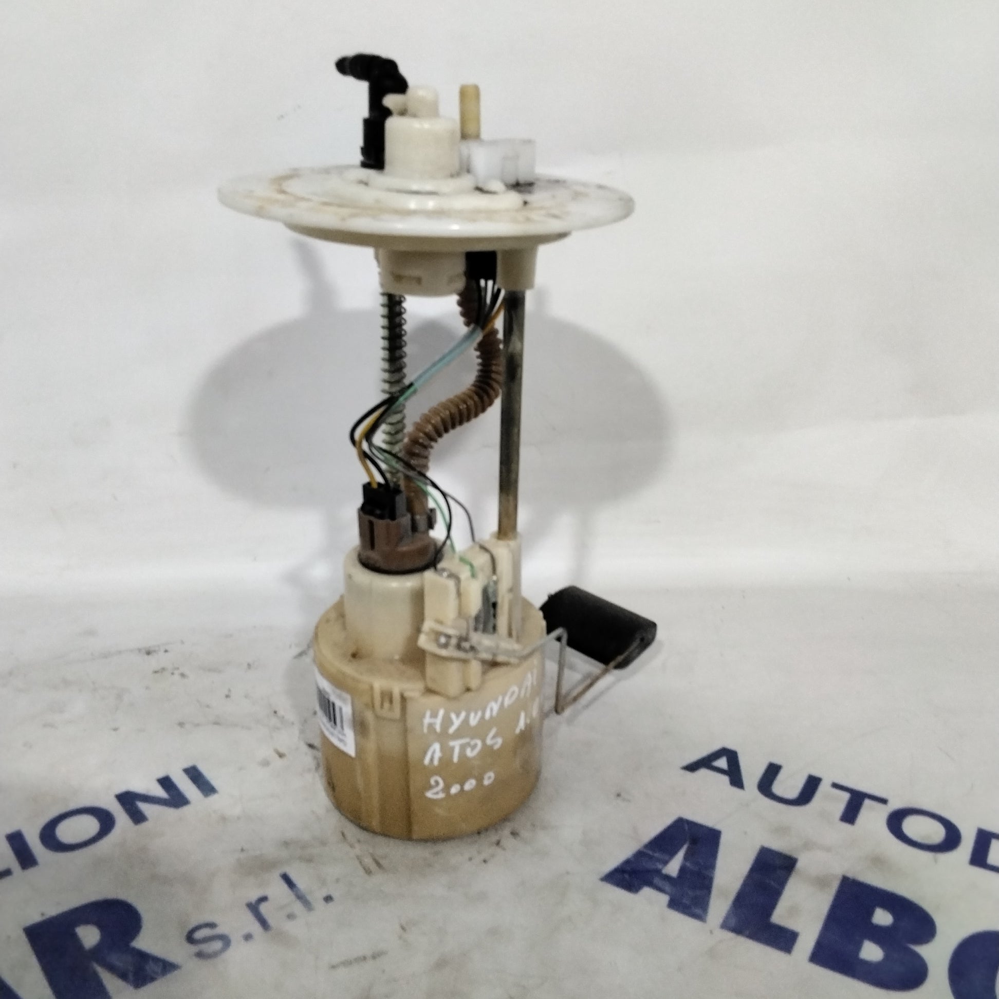 Hyundai Atos 1.0 petrol fuel sender unit year 2000 code: 3111002000