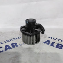 Carica l&#39;immagine nel visualizzatore di Gallery, Ventola Riscaldamento Nissan Micra 1.0 benzina anno 2002 codice:7060130350(sf13p6)
