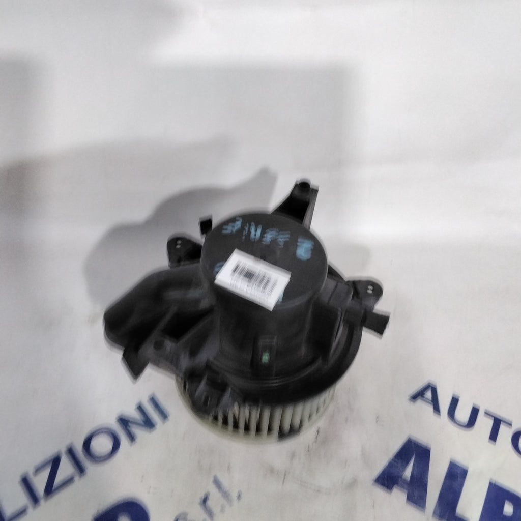 Heater fan Fiat Punto 2 series 1.2 petrol year 2002 code: 141730600 (sf13p5)