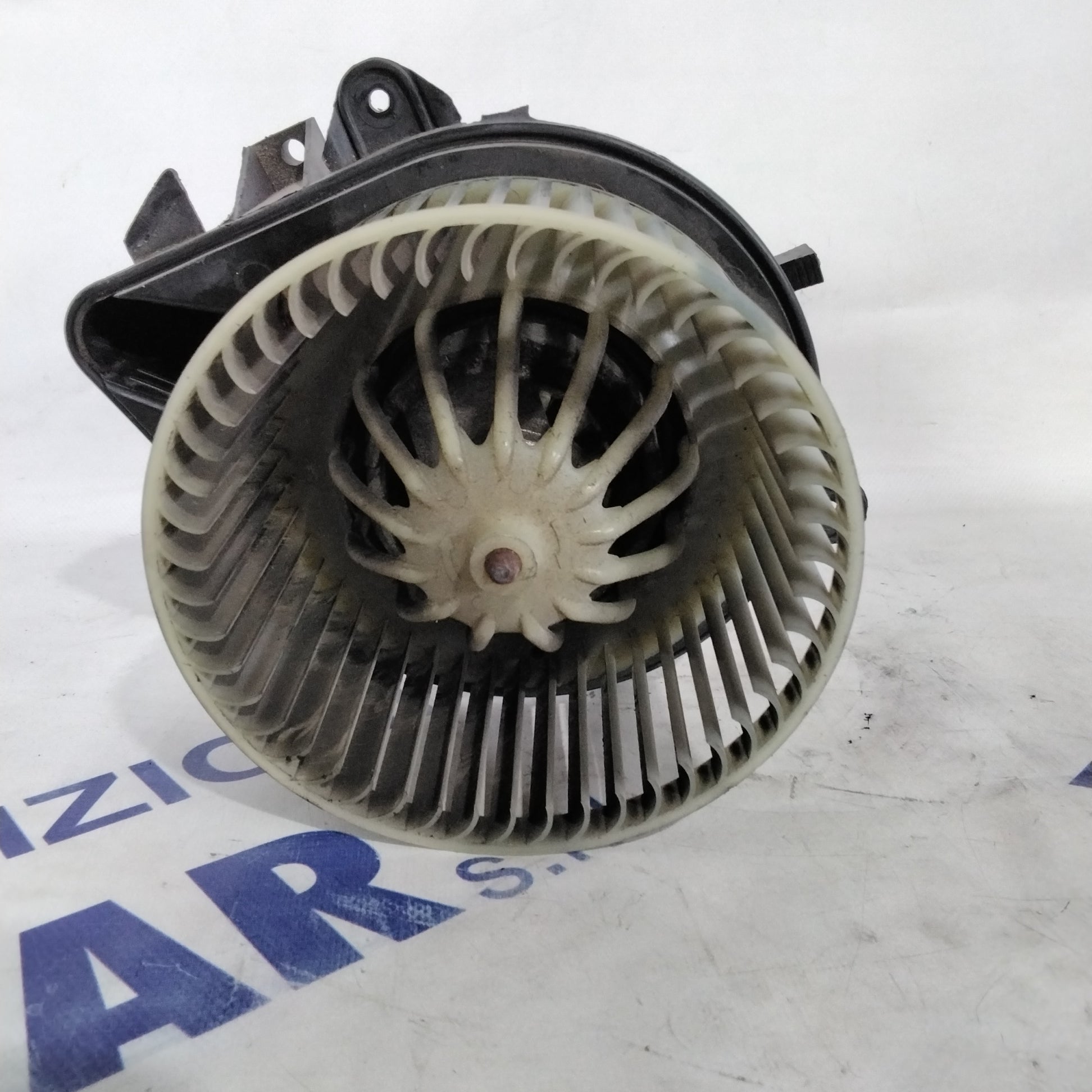 Heater fan Fiat Punto 2 series 1.2 petrol year 2002 code: 141730600 (sf13p5)