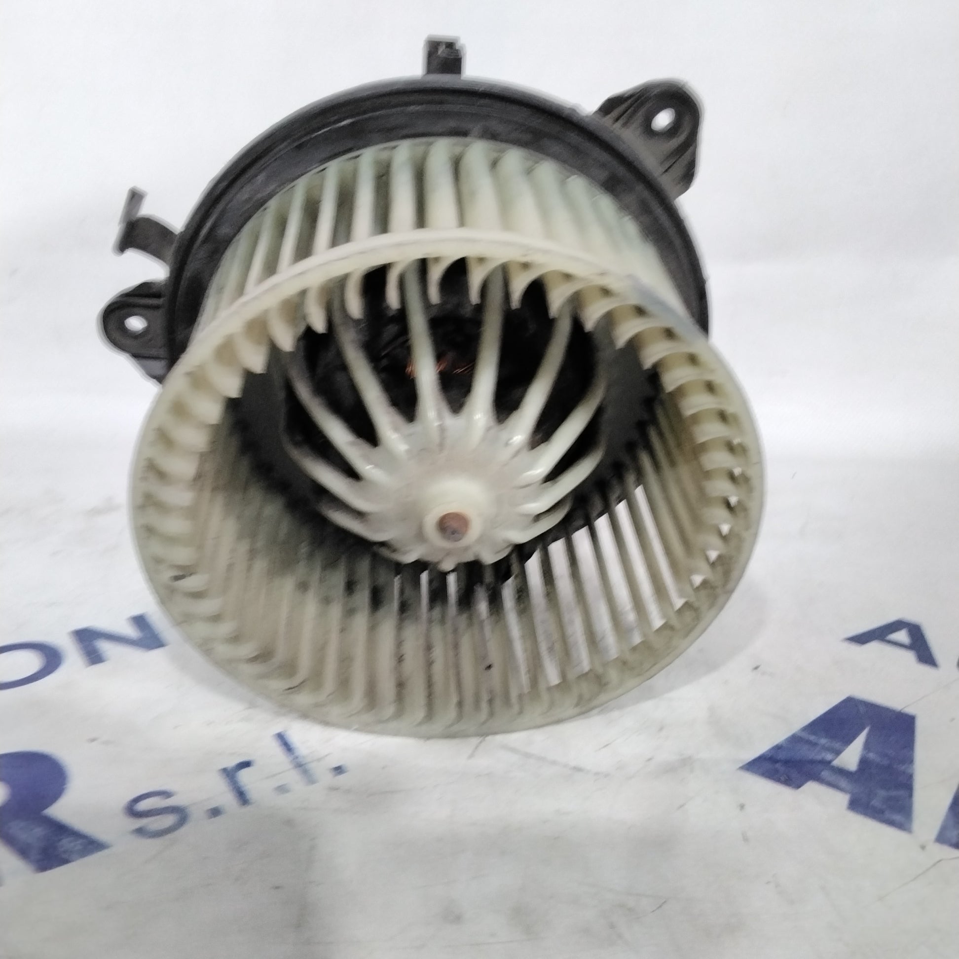 Heater fan Fiat Doblo 1.9 JTD year 2006 code: 141730600(sf13p5)