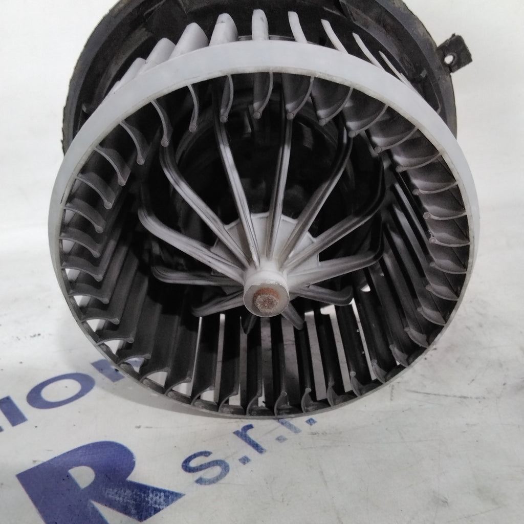 Fiat Bravo 1.9 JTD 2000 Heating Fan part number: 90225(sf13p5)