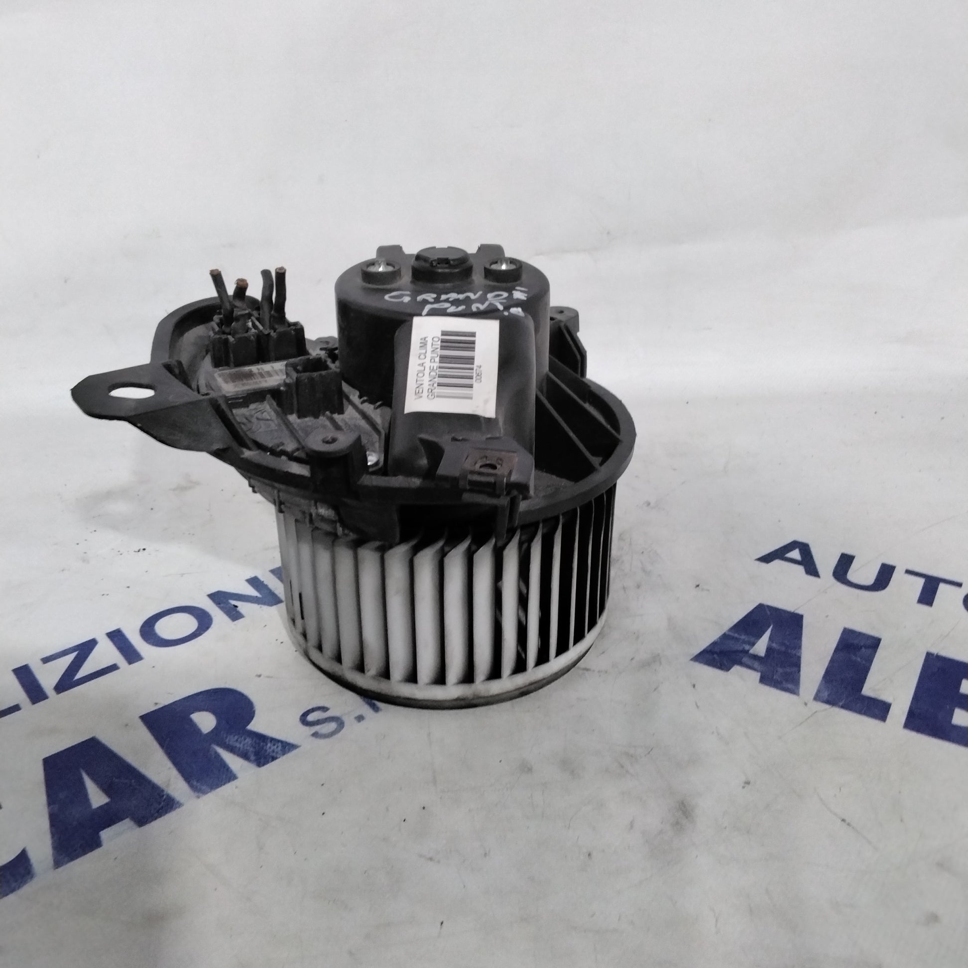 Heater Blower Fiat Grande Punto 1.2 petrol year 2006 code:5D3330100 (sf14p5)