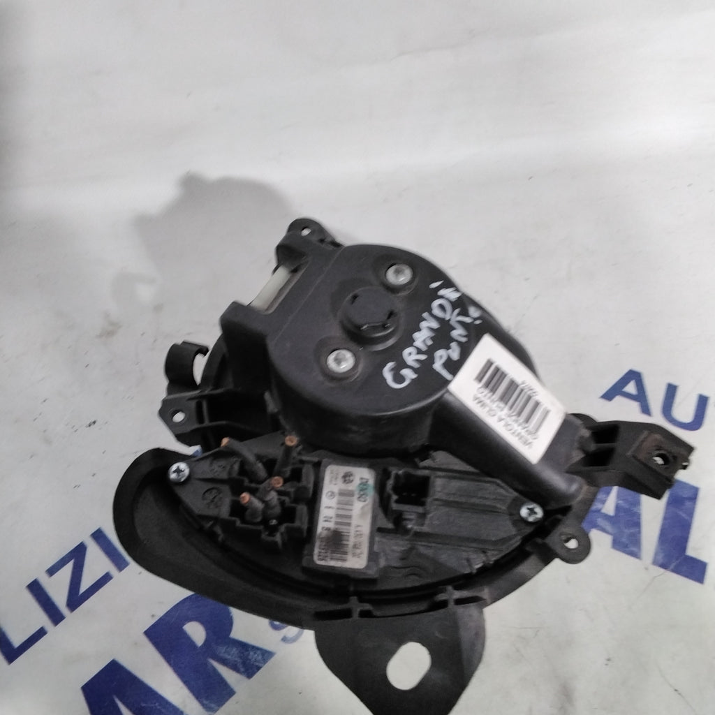 Heater Blower Fiat Grande Punto 1.2 petrol year 2006 code:5D3330100 (sf14p5)