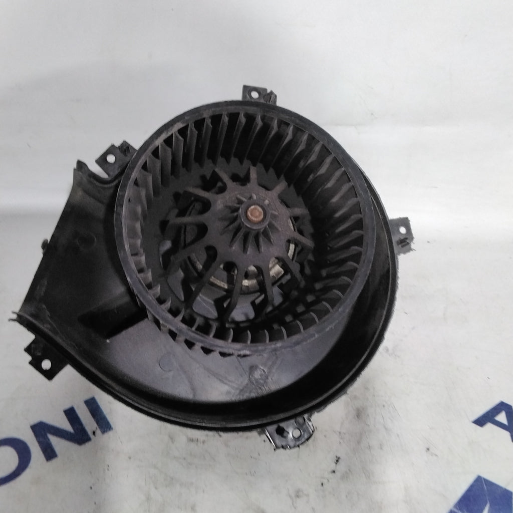 Heater fan Fiat 600 1.1 petrol year 2003 code: 571221200(sf13p5)