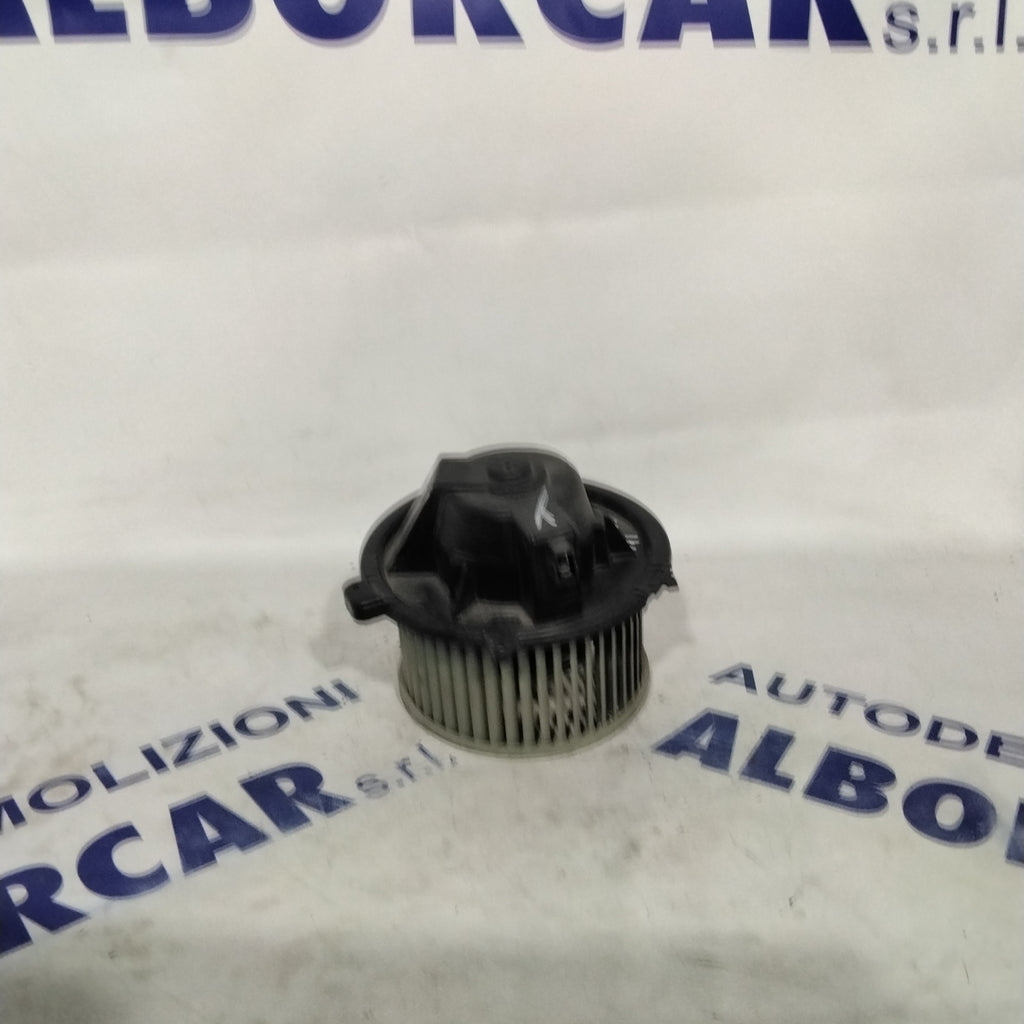 Heater fan Lancia Ypsilon 1.2 petrol year 2001 (sf13p4)