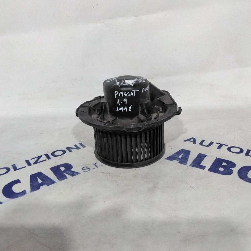 Volkswagen Passat / Audi A4 1.9 TDI 1998 Heater Fan Code: 833636M (sf13p4)