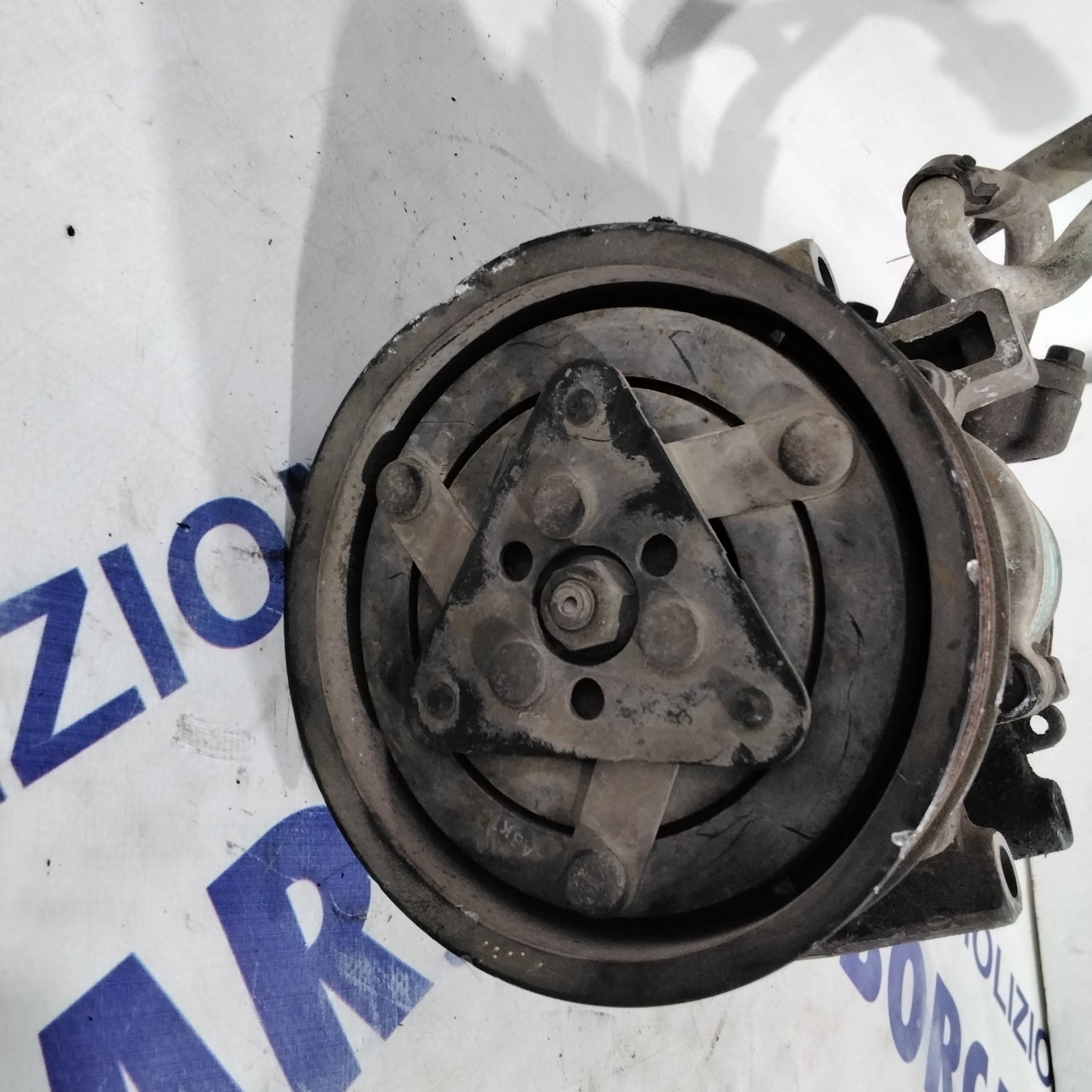 air conditioning compressor renault clio 1.5 dci year 2006 part number:8200315744(sf14p5)