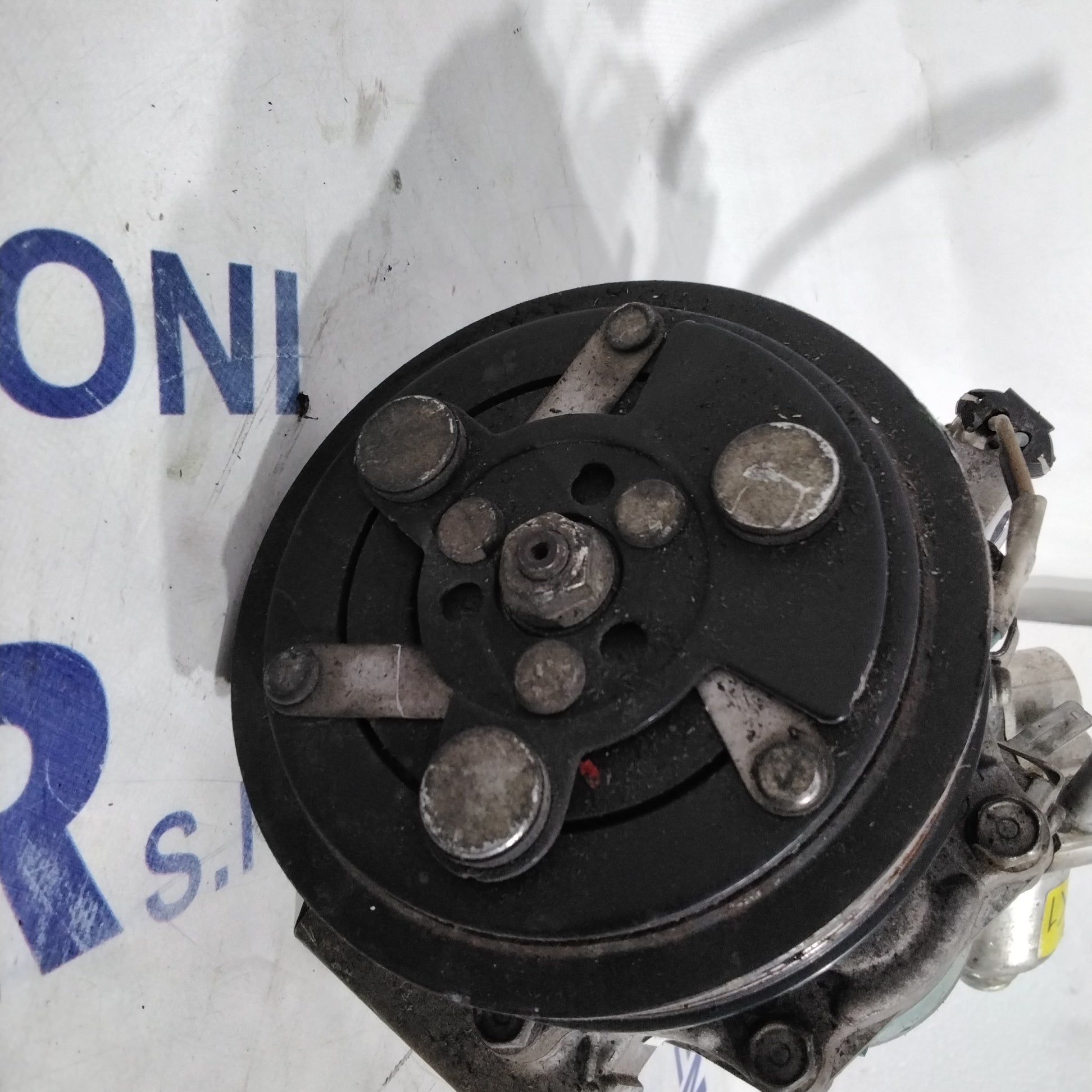 air conditioning compressor opel vectra 2.0 DTI year 2006 code:13171593 1254(sf14p2)