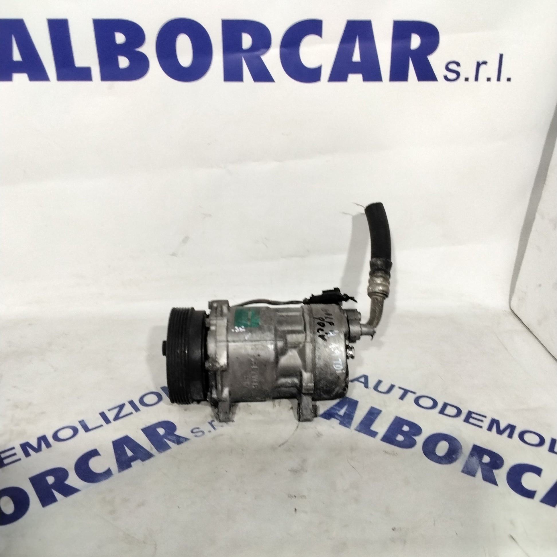 air conditioning compressor Volkswagen Golf 4 1.9 TDI 90 hp code: 1J1820803F (sf14p2)