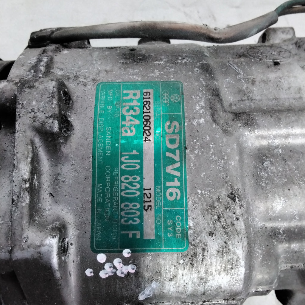 air conditioning compressor Volkswagen Golf 4 1.9 TDI 90 hp code: 1J1820803F (sf14p2)