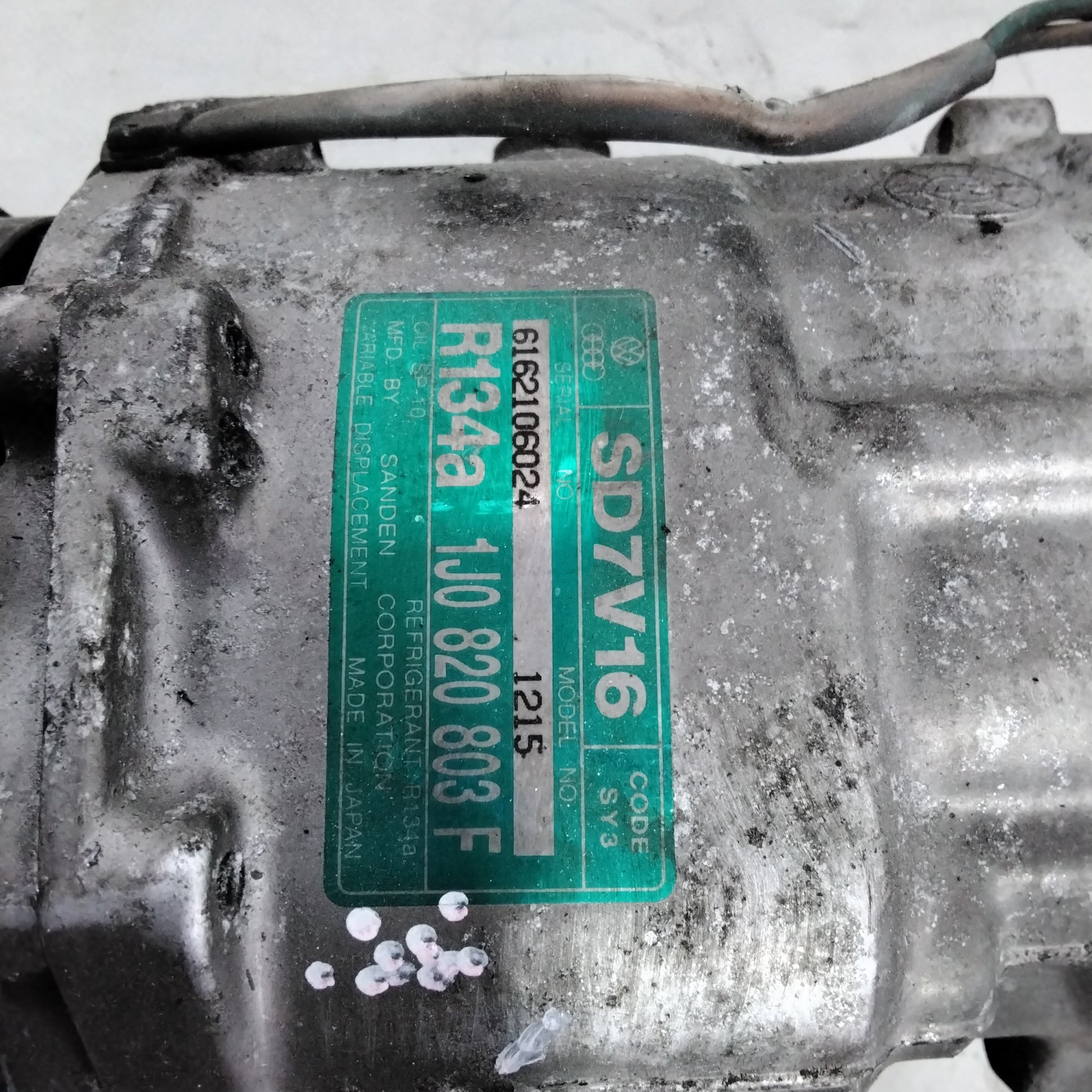 air conditioning compressor Volkswagen Golf 4 1.9 TDI 90 hp code: 1J1820803F (sf14p2)