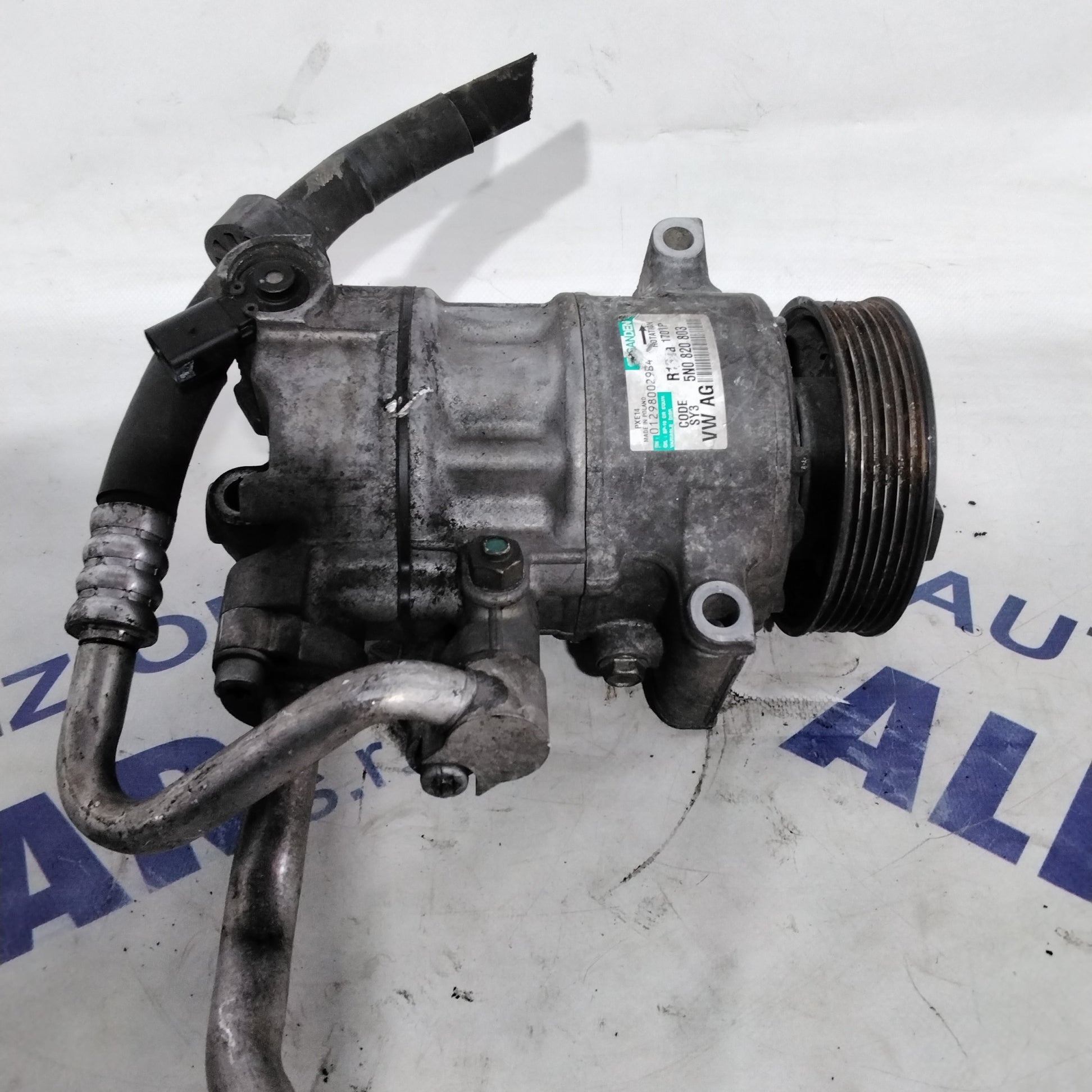 air conditioning compressor Volkswagen Passat 2.0 TDI year 2007 part number: 5N0820803 (SF14P2)