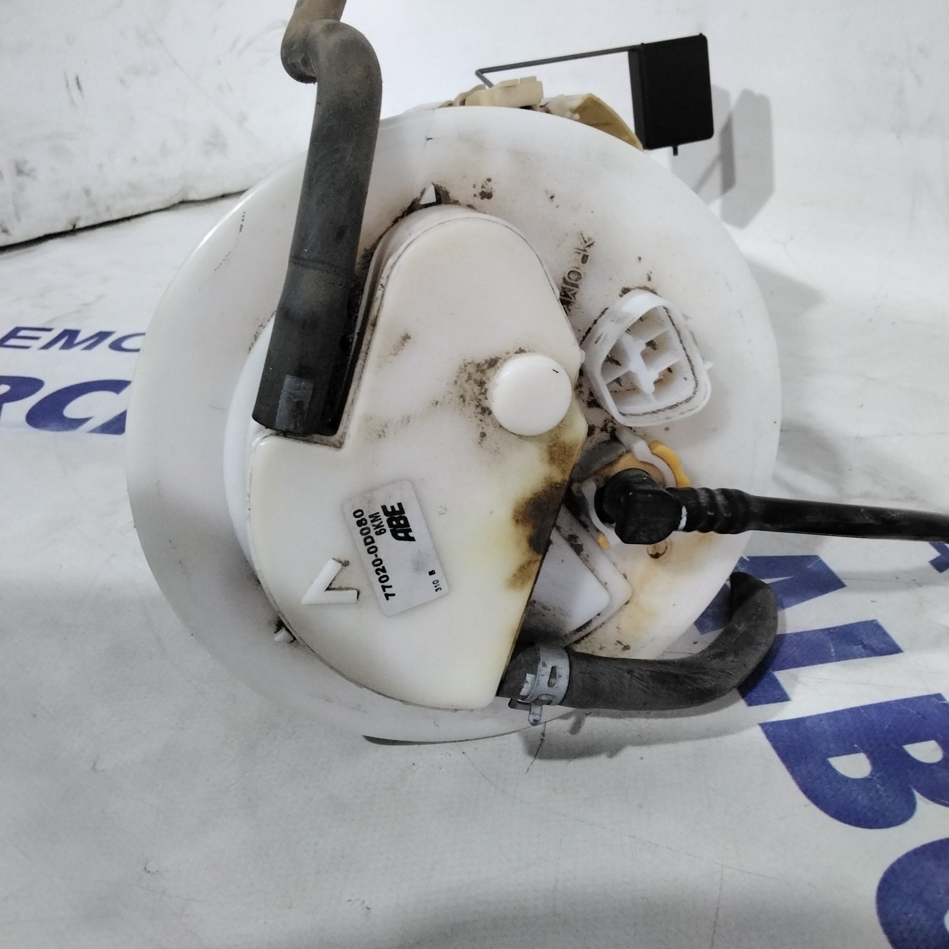 Fuel float Toyota Yaris petrol year 2006 code: 770200D080