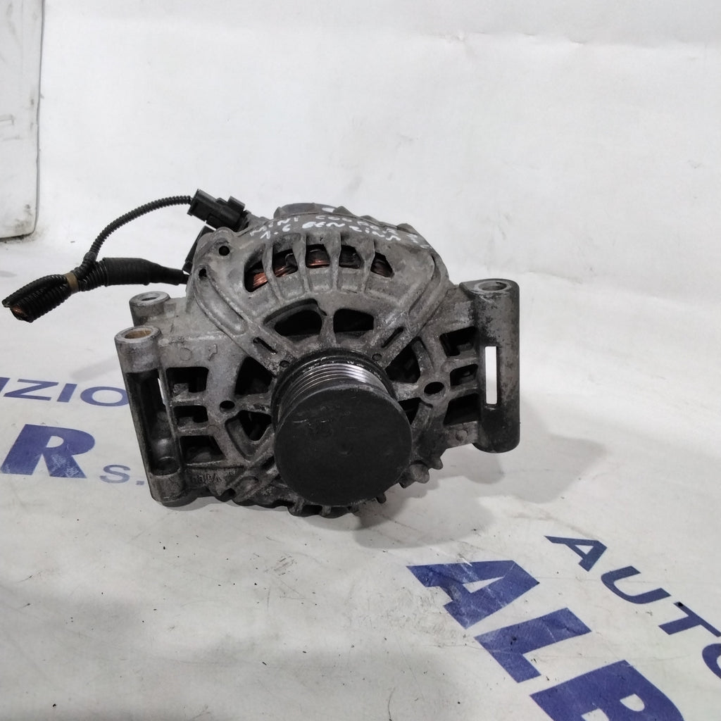 alternator Mini Cooper/One 1.6 petrol year 2006 code: V7576513 (sf15p9)