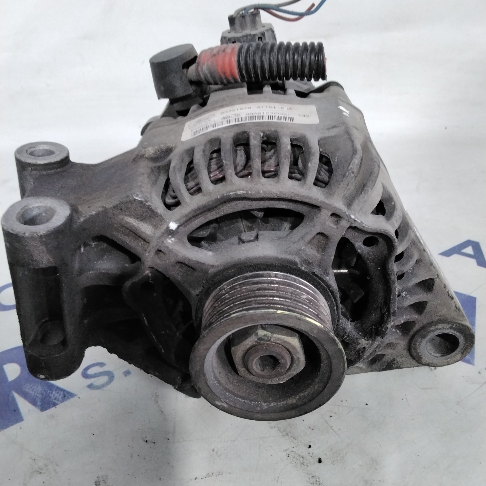 alternator Ford Focus 1.4 /1.6 petrol year 2002 code: 63321679
