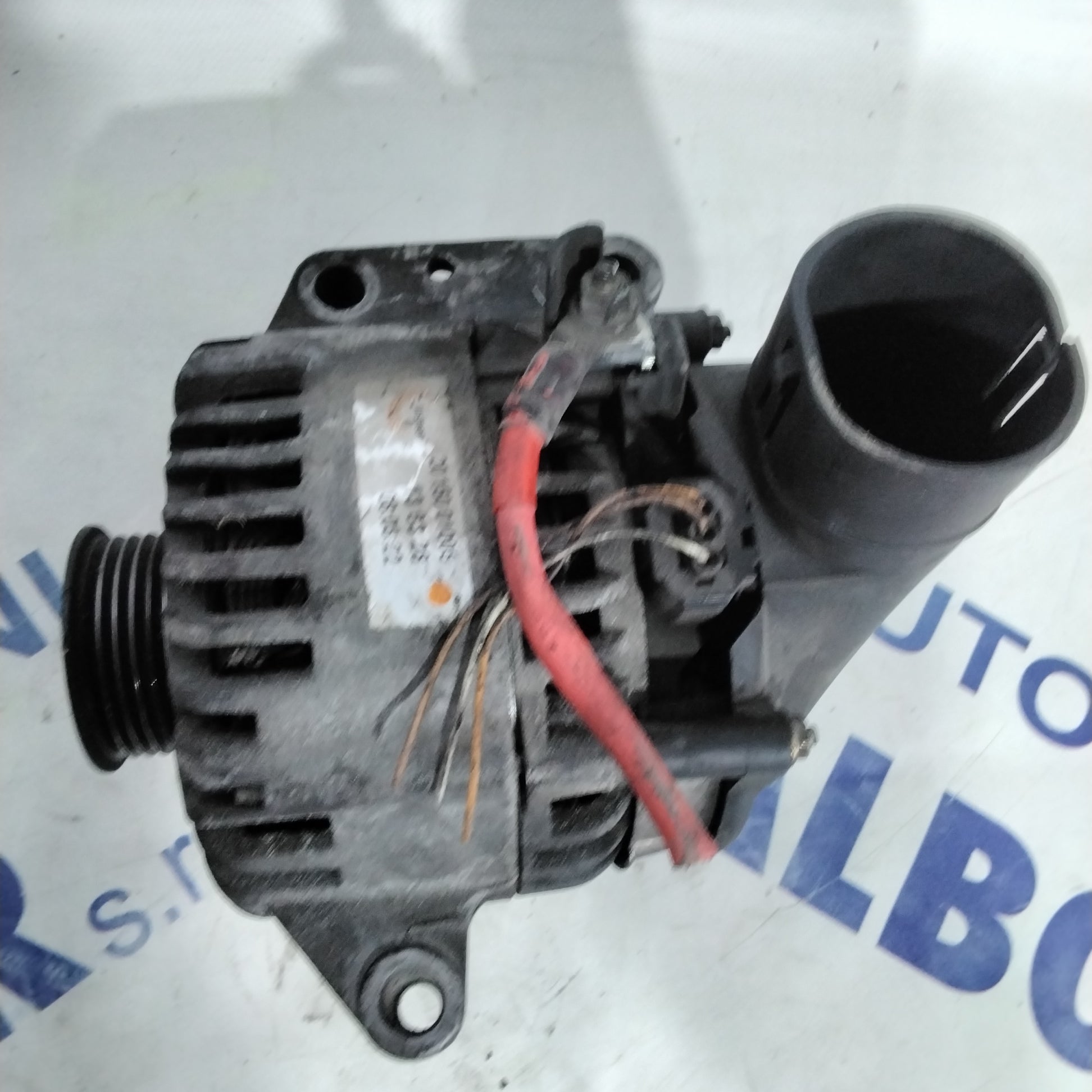 alternator ford mondeo 2.0 TDCI year 2004 code: 2015001005 (sf15p8)
