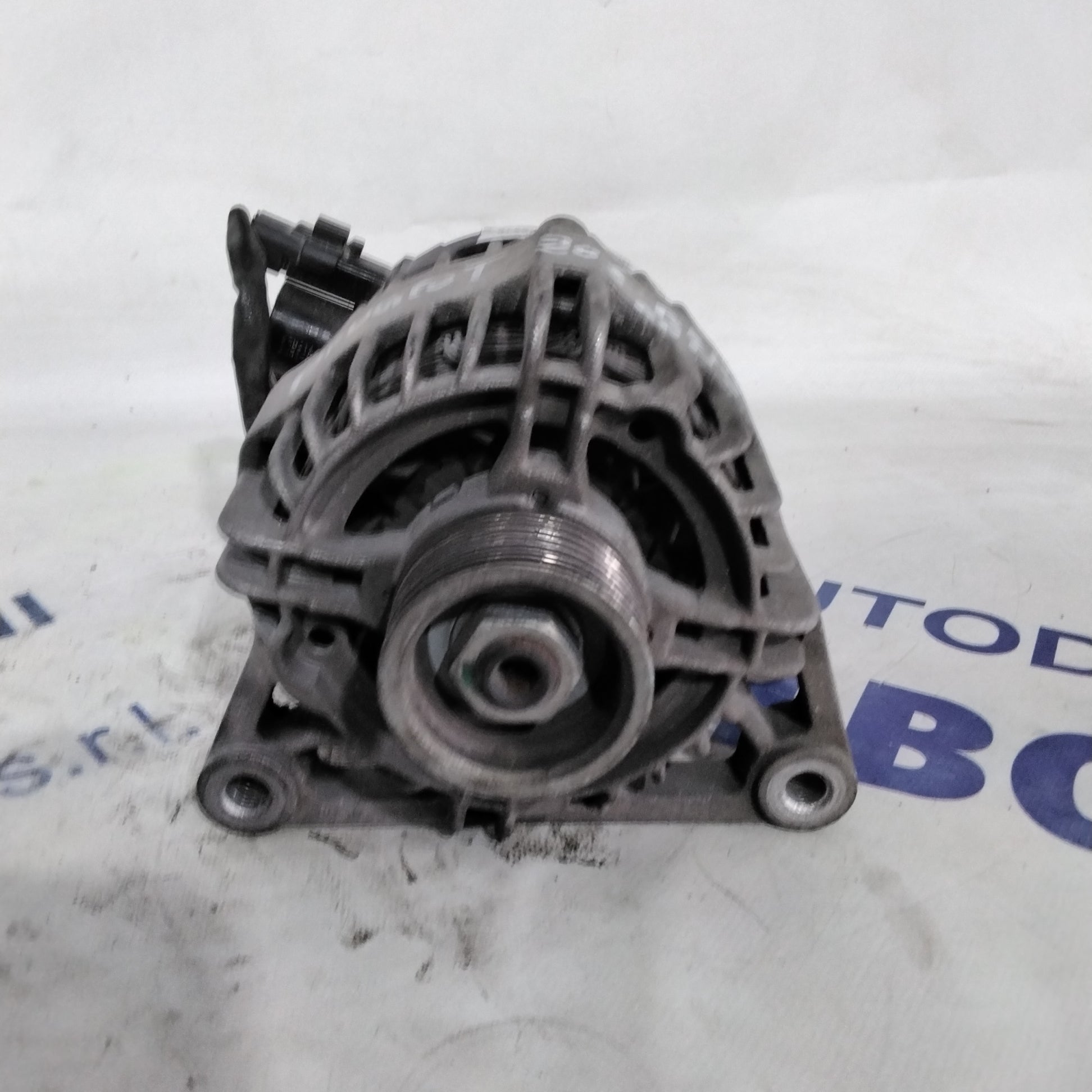 alternator peugeot 206 gasoline year 2009 code: 63321734 (sf15p7)