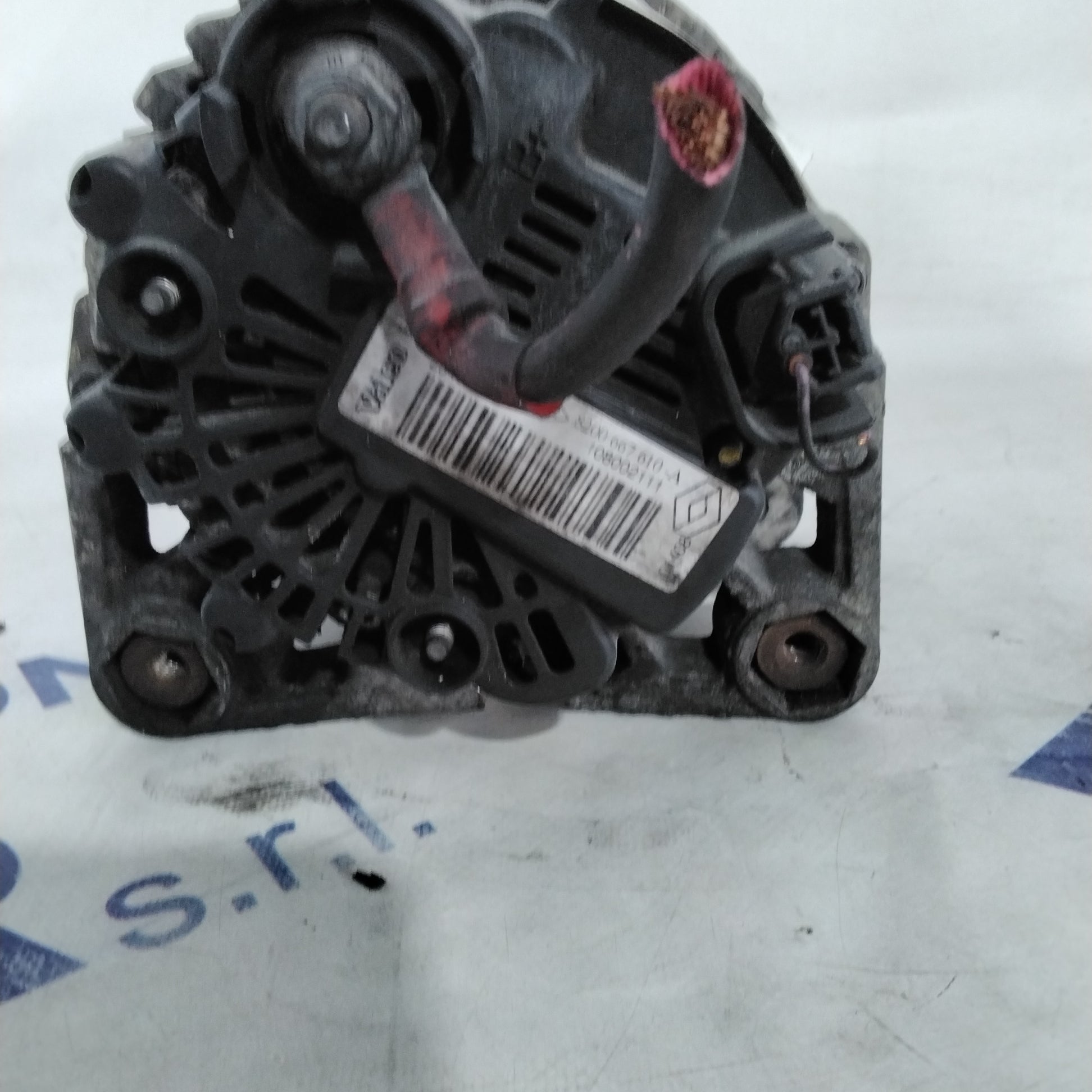 alternator Renault Scenic / Megane 1.9 DCI year 2006 code: 2543563B (sf16p7)