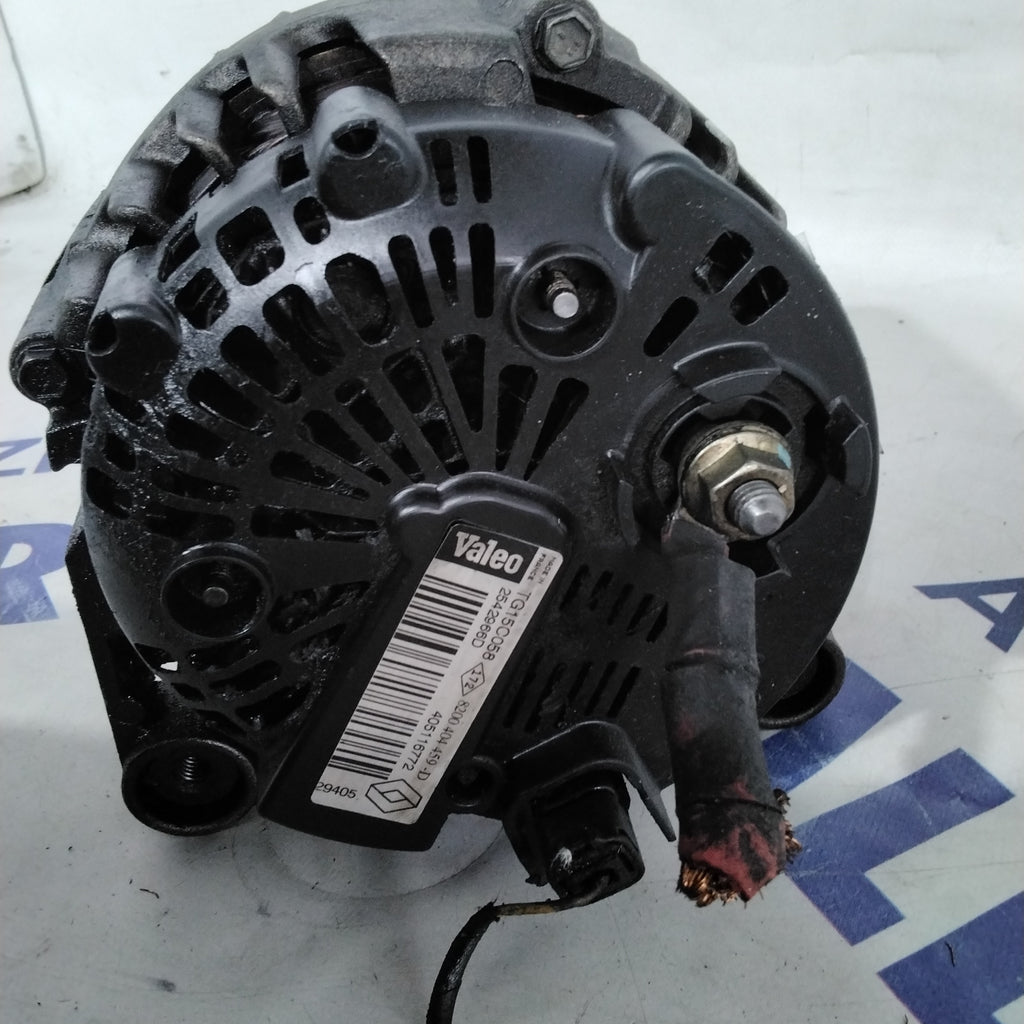 alternador Renault Laguna 2.0 DCI año 2006 código: 2542969D (sf15p7)