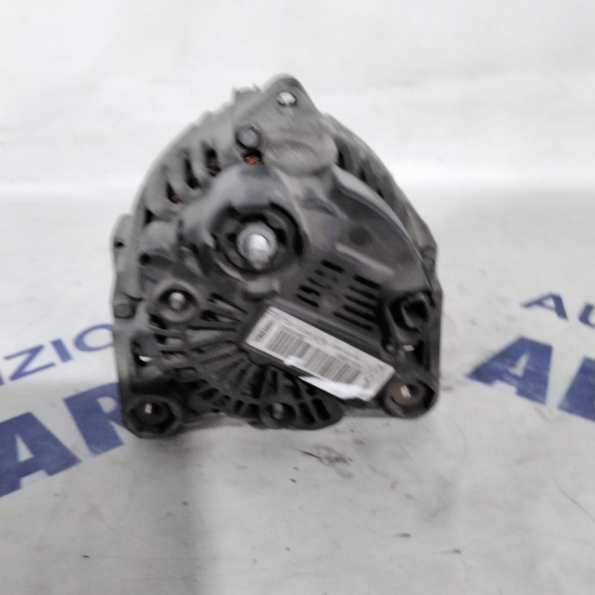 alternator renault megane 1.5 dci year 2006 code: 2543206D (sf15p7)
