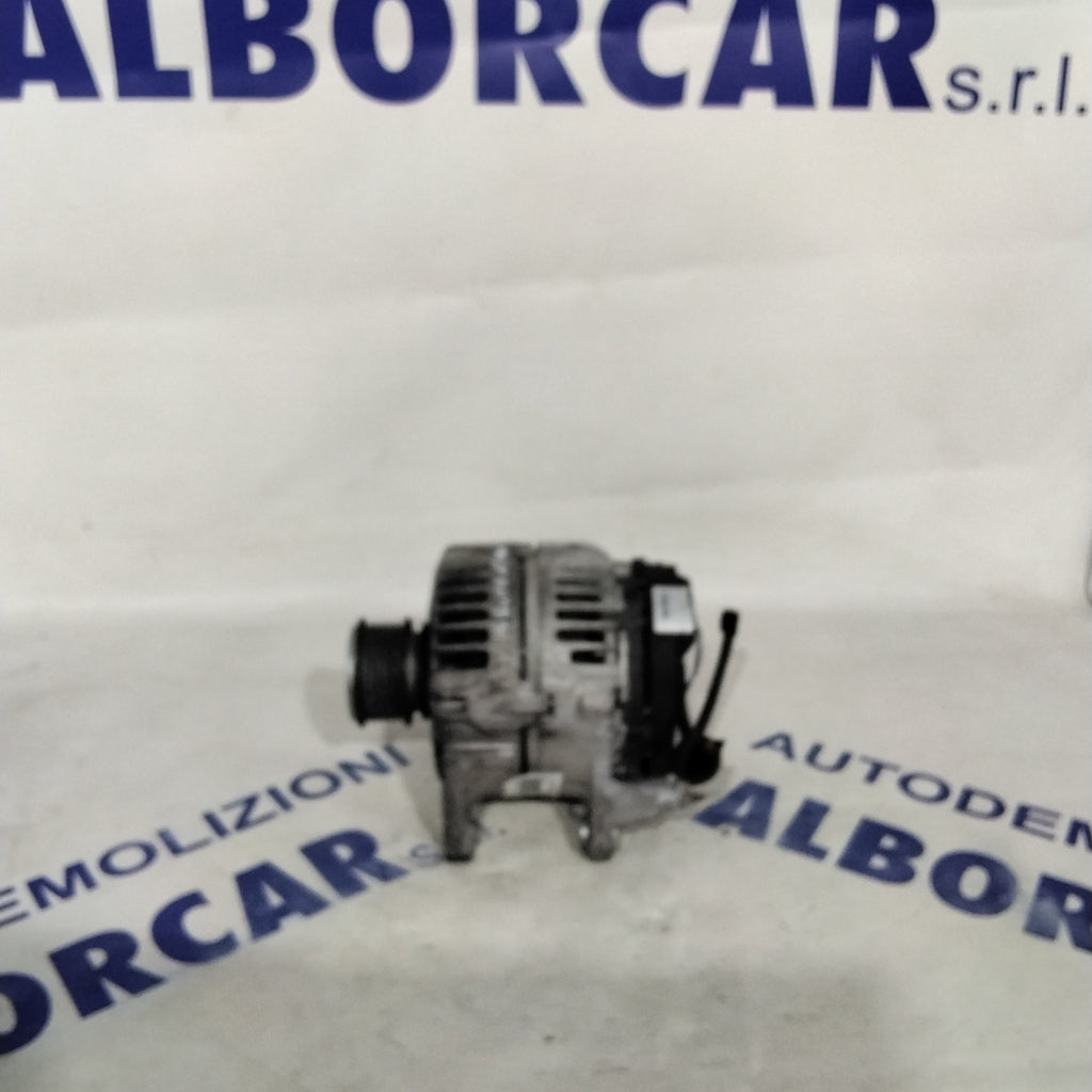alternator Volkswagen Golf 4 / Skoda Octavia / Seat Leon 1.9 TDI year 2002 code: 0124325001 (sf15p7)