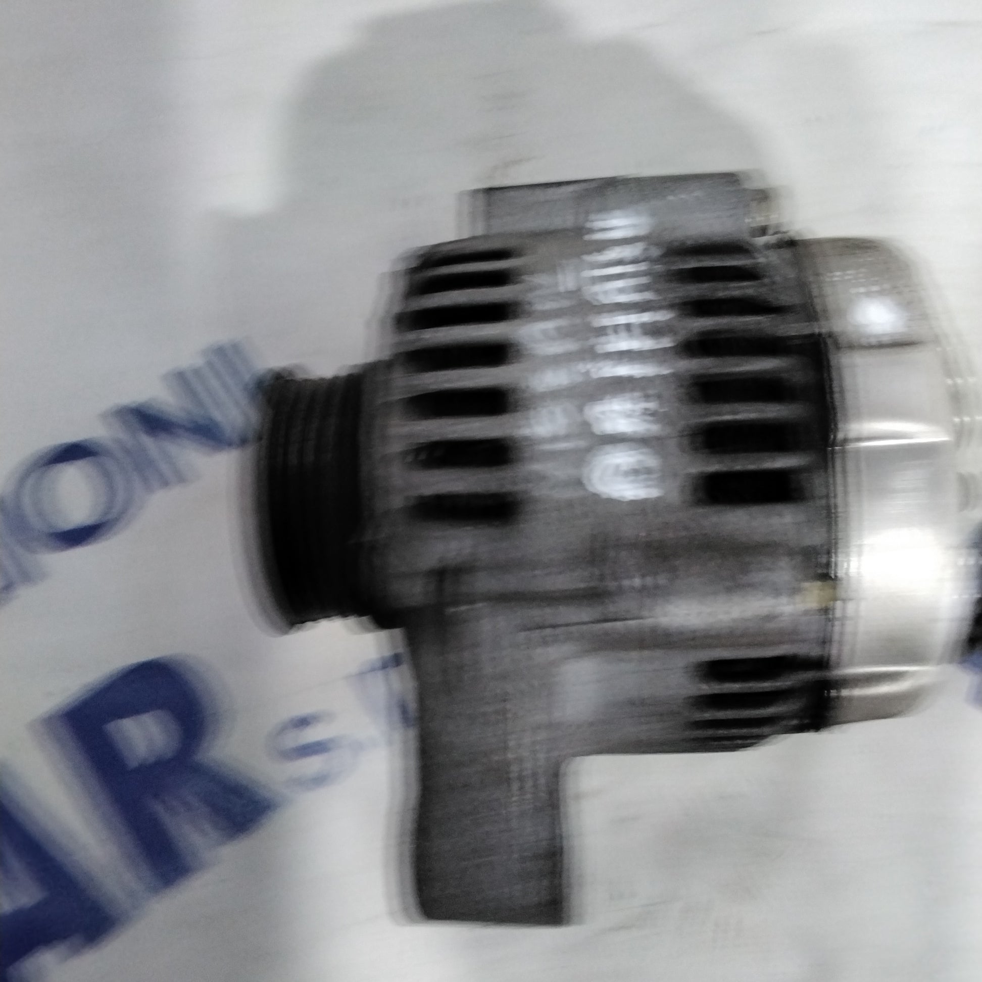 Alternator Daihatsu Terios 1.3 year 2004 code: 1012113451 (sf15p6)