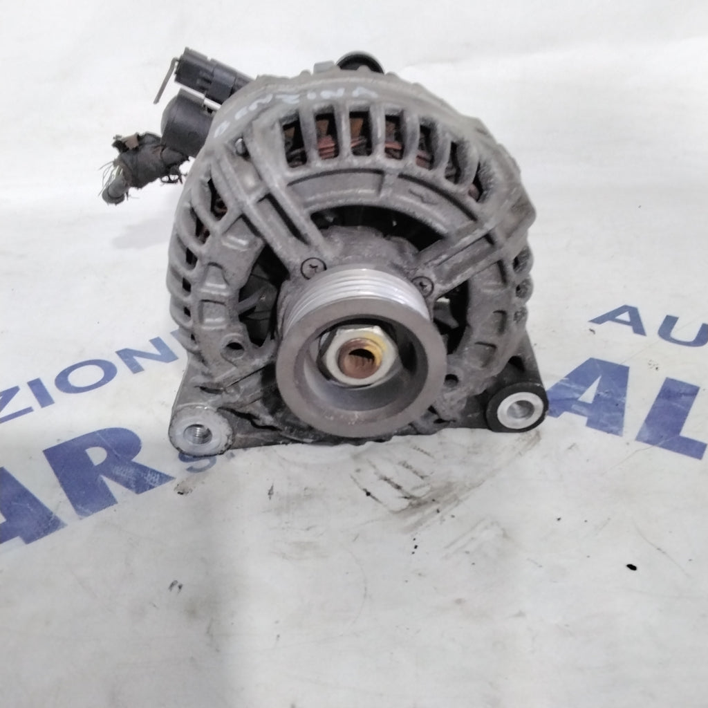 Alternator Citroen C4 petrol year 2006 code: 9649846780 (sf15p6)