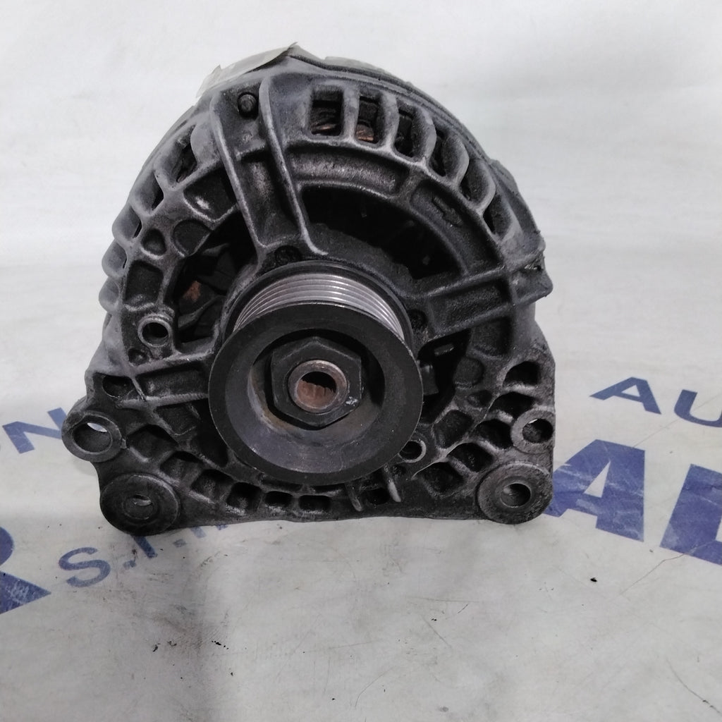 Alternator Seat Ibiza 1.2 petrol year 2004 (sf15p5)