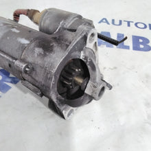 Carica l&#39;immagine nel visualizzatore di Gallery, motorino di avviamento renault scenic  benzina  anno 2006 codice :8200583014 (sf15p4)
