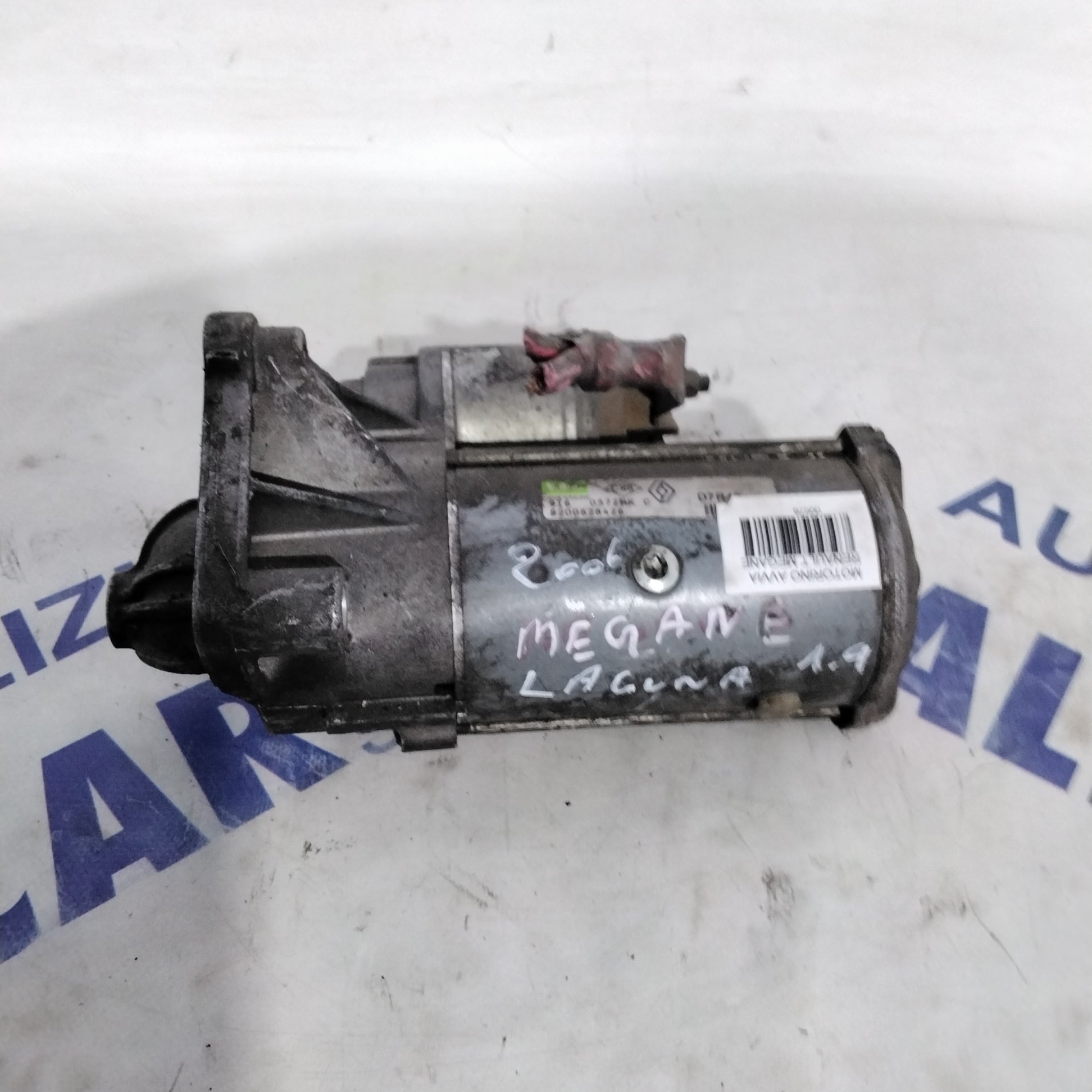 Renault Megane / Laguna 1.9 diesel starter motor year 2006 code: 8200628426 (sf15p4)