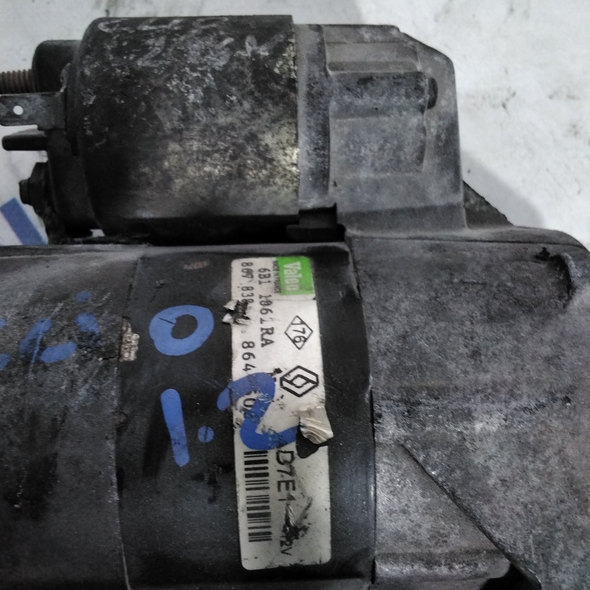 starter motor clio 1.2 petrol year 2001 code :867838864604(sf15p4)