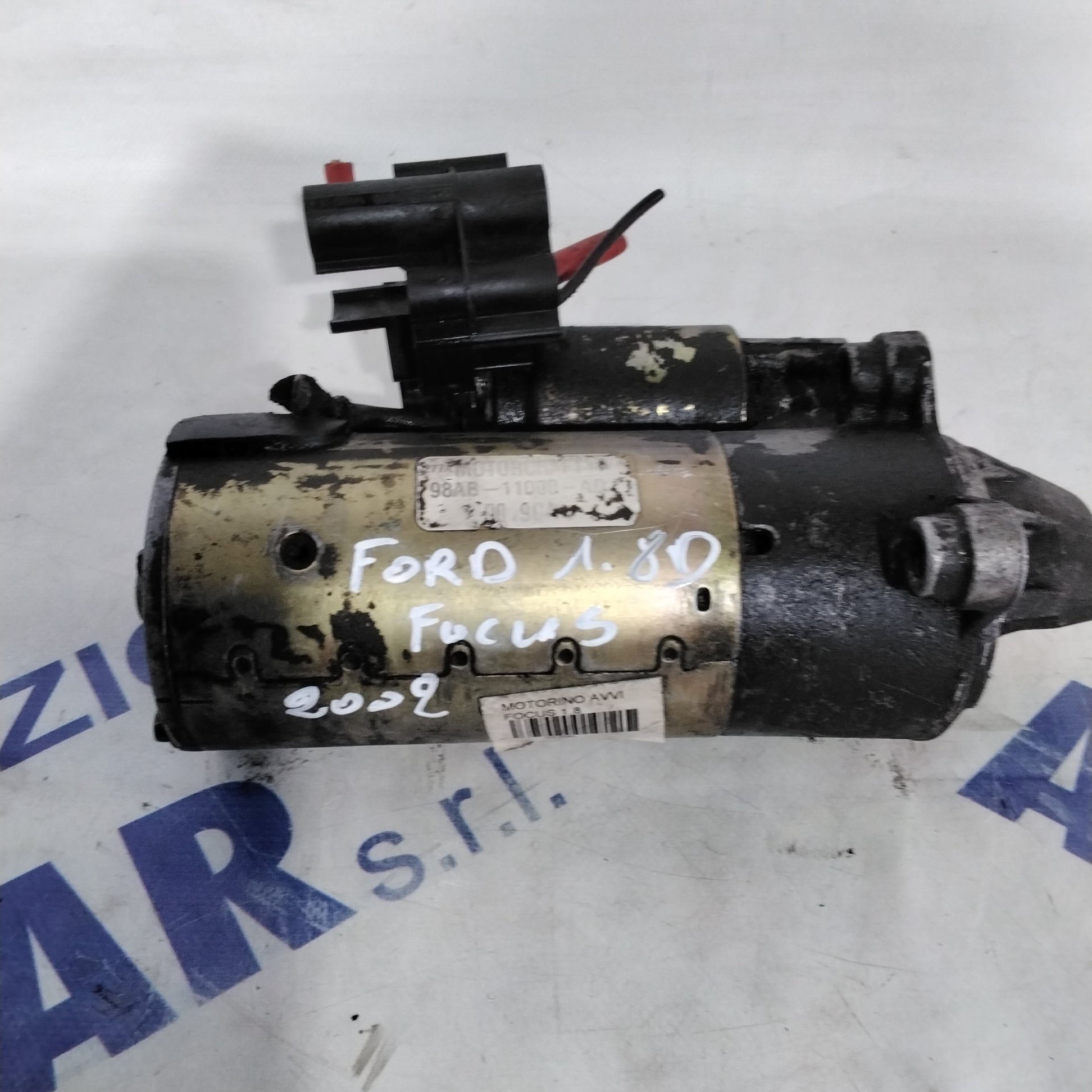 starter motor Ford Focus 1.8 diesel year 2002 code:98AB110004D(sf15p2)