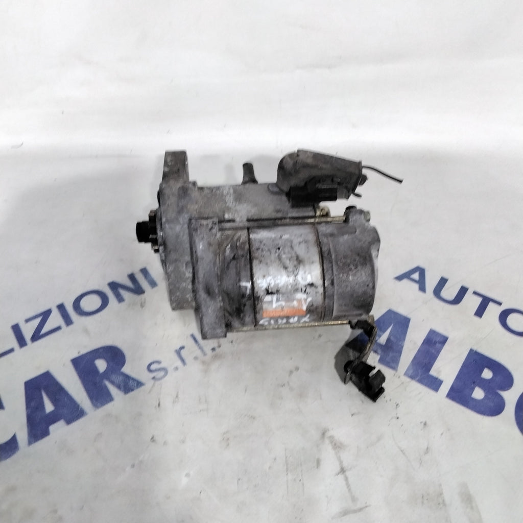 starter motor toyota yaris 1.4 D-4D year 2002 code:2810033050(sf15p2)