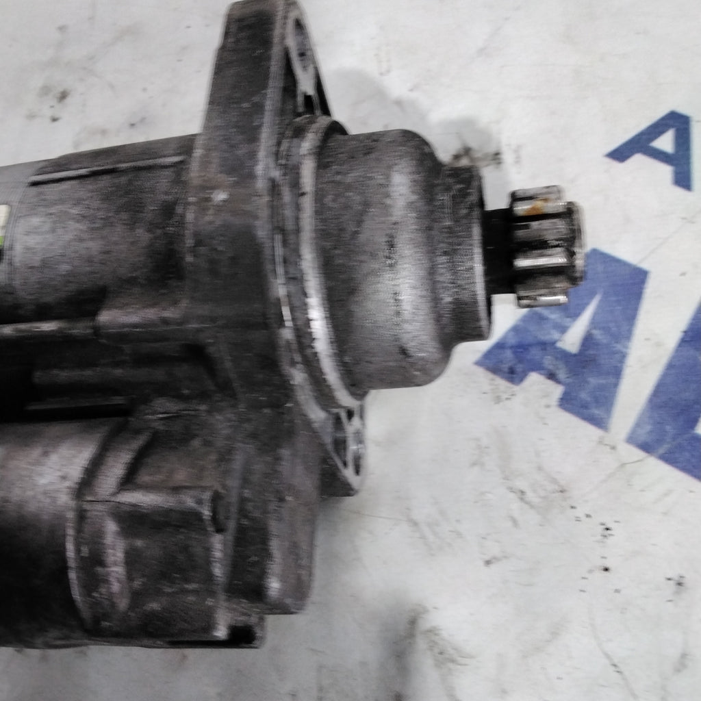 starter motor Audi A3 2.0 TDI year 2006 (sf15p2)