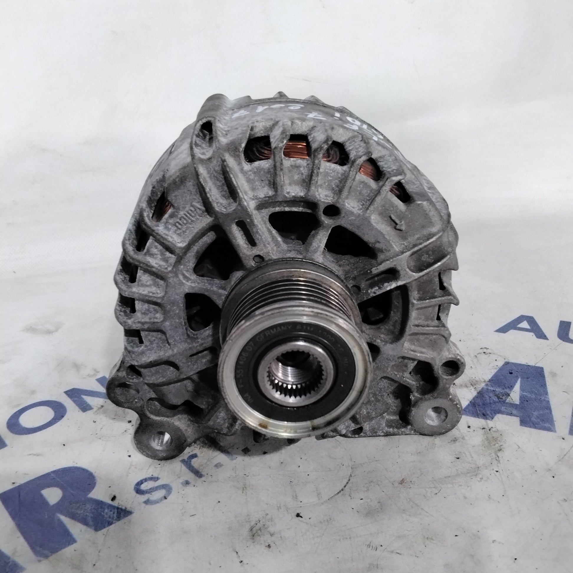 Volkswagen Golf 1.6 TDI alternator code: 03L903023L (sf15p7)