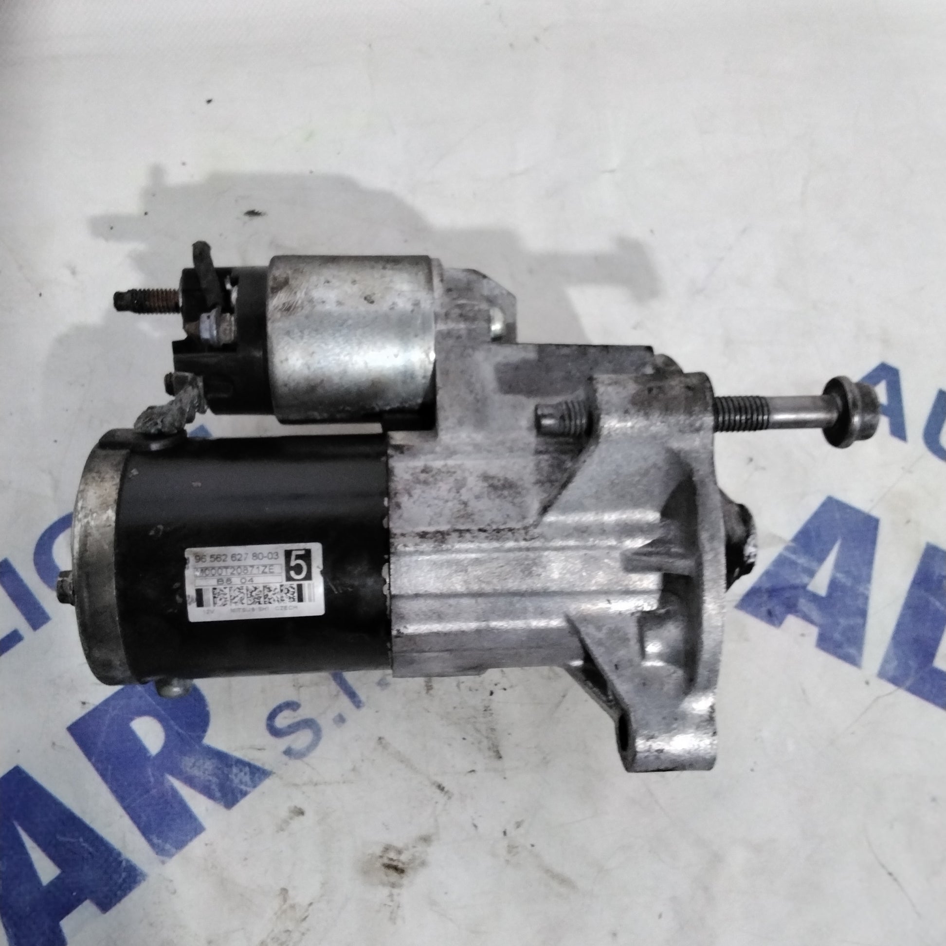 Starter motor Citroen C5 2.0 diesel year 2008/2012. Code: 965626278003(sf15p3)