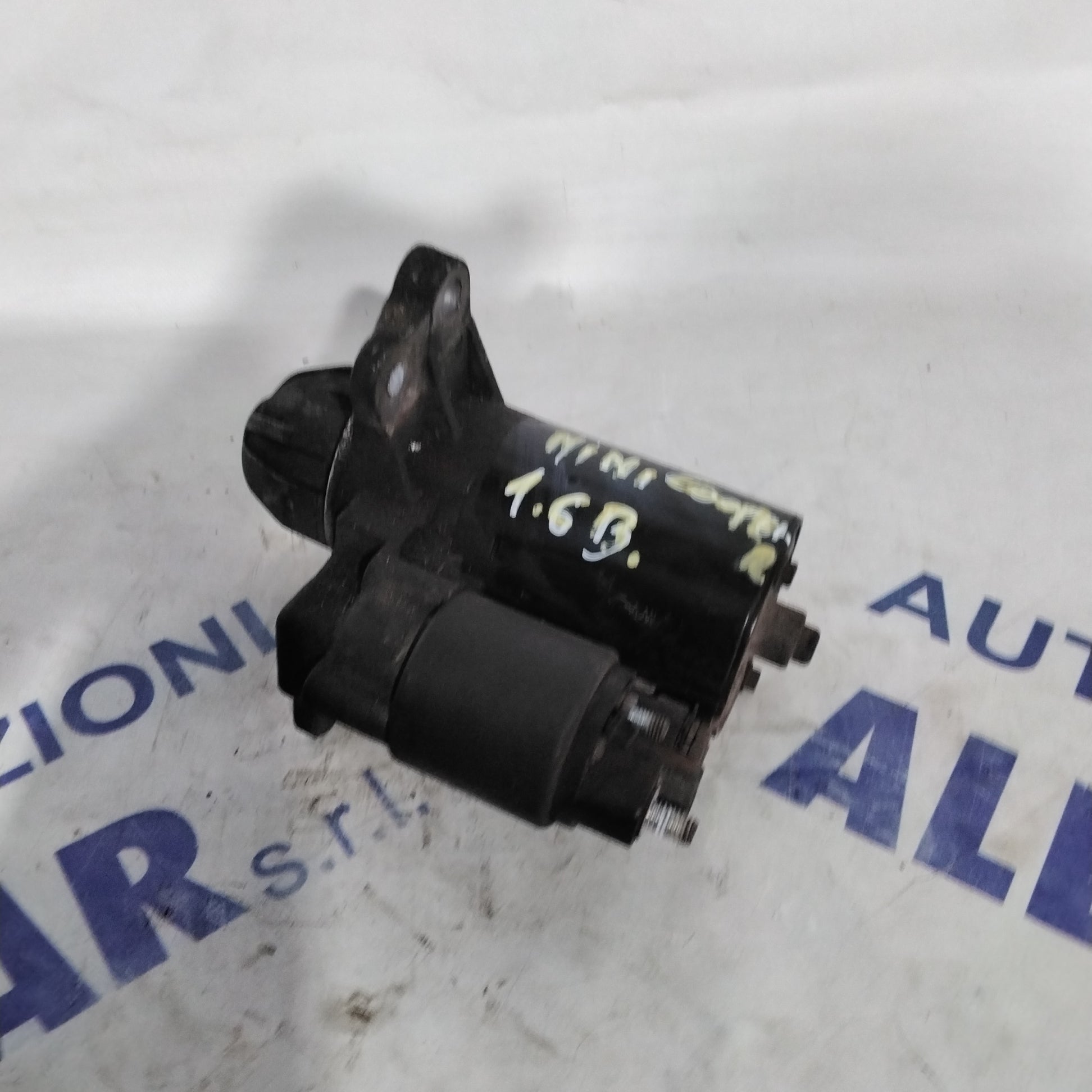 Mini Cooper 1.6 petrol starter motor year 2002 code: 0001106019(sf15p3)