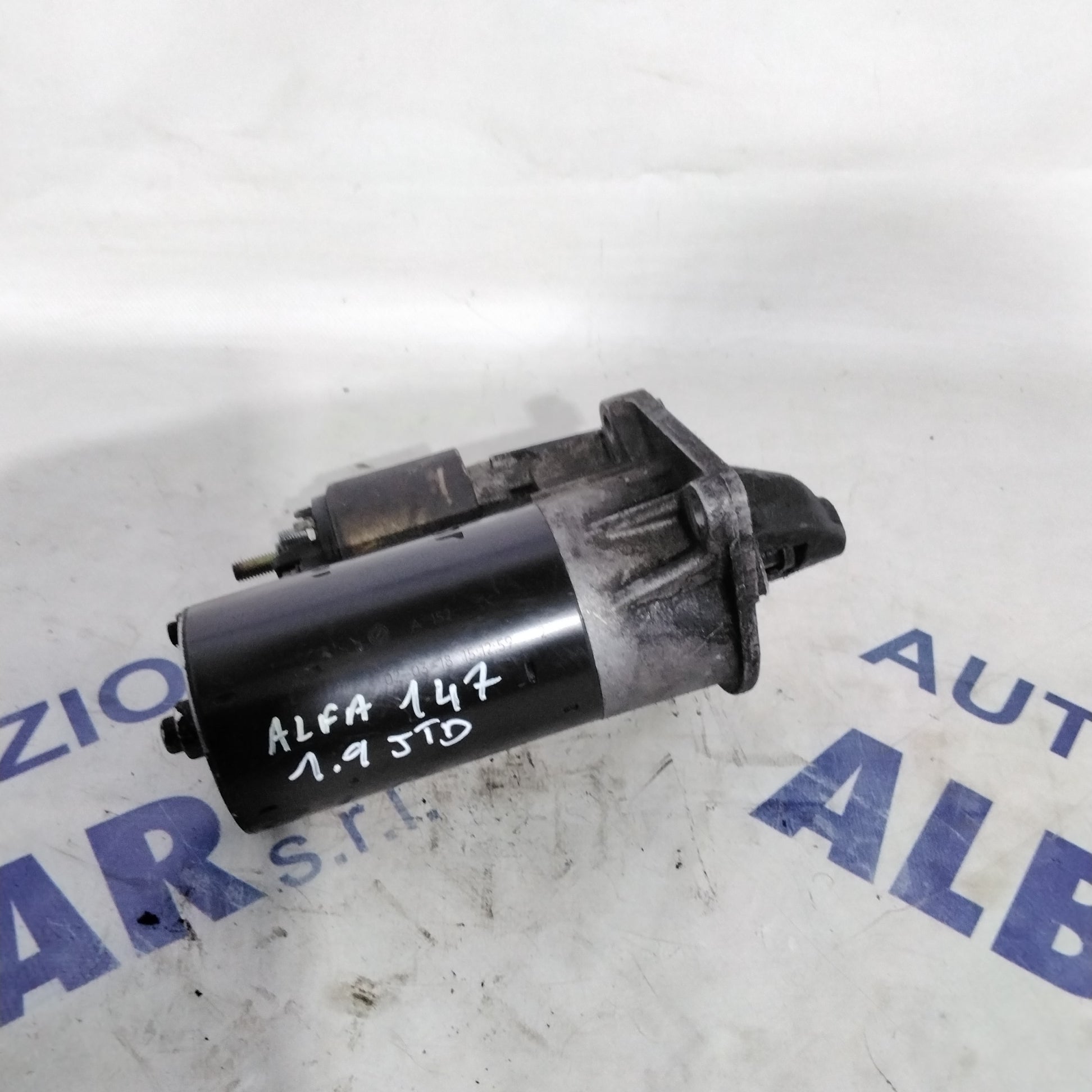 motorino di avviamento alfa romeo 147 1.9 JTD anno 2004 codice :0001108202(sf15p3)