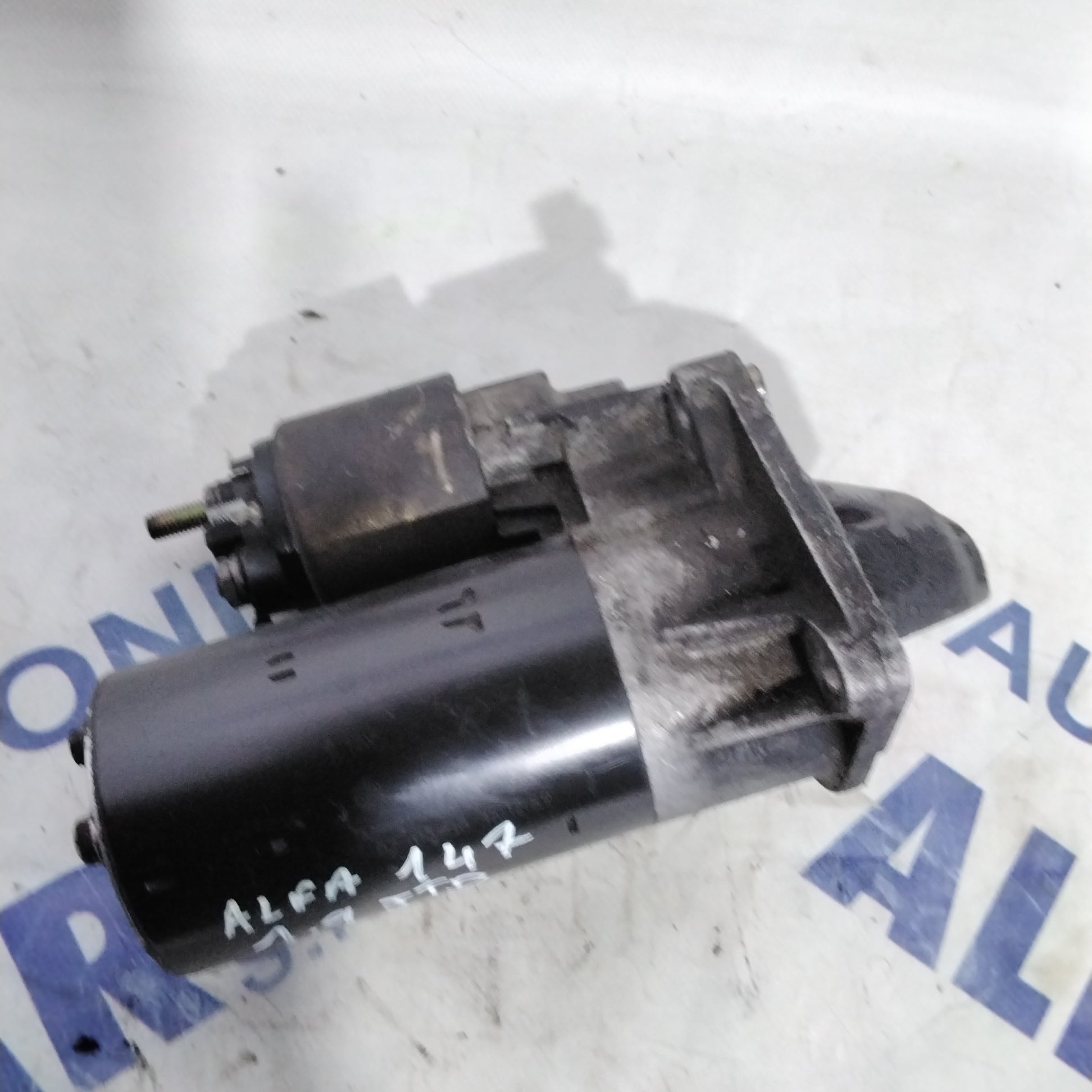 motorino di avviamento alfa romeo 147 1.9 JTD anno 2004 codice :0001108202(sf15p3)