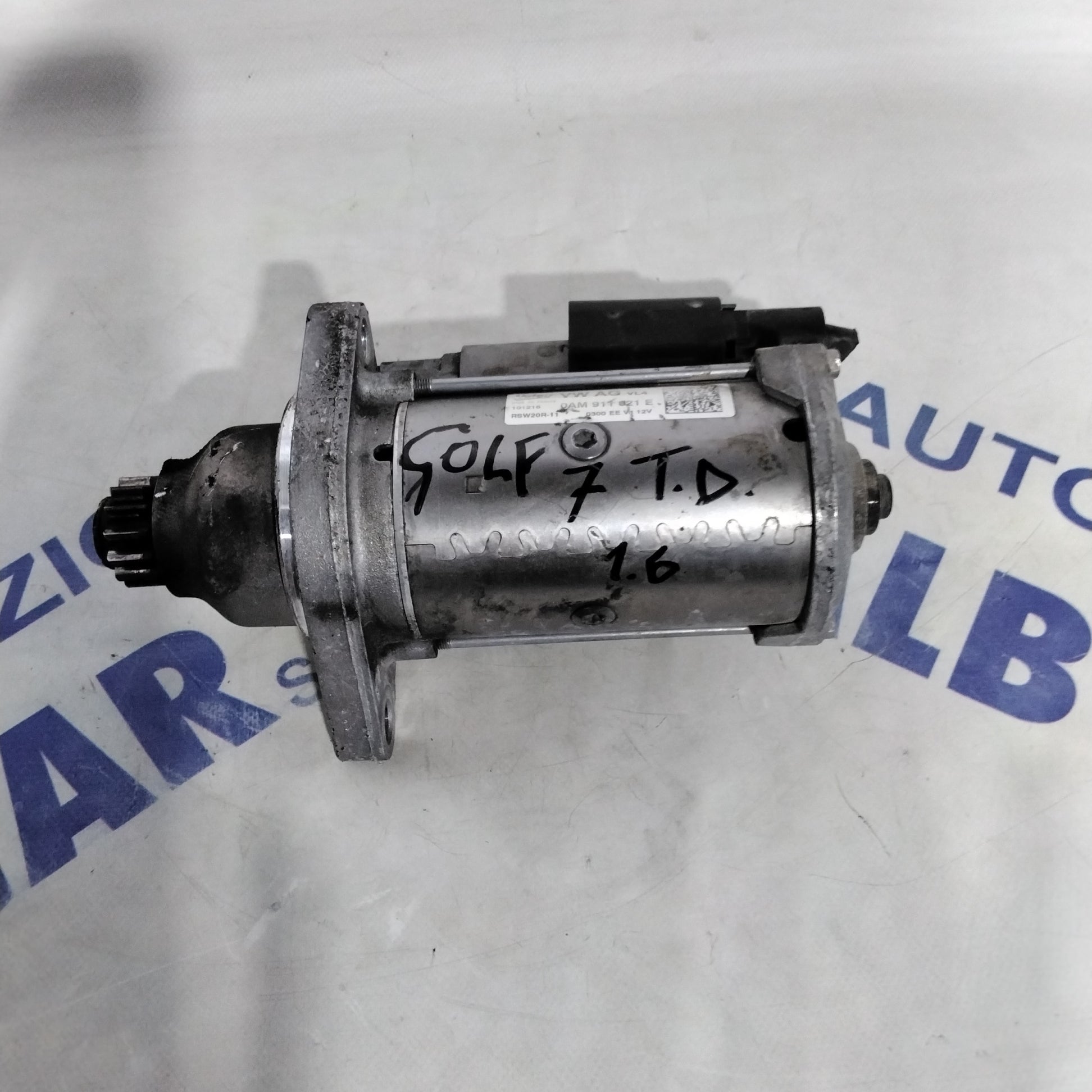 motorino di avviamento volkswagen golf  1.6 tdi codice:OAM911021E(sf15p2)