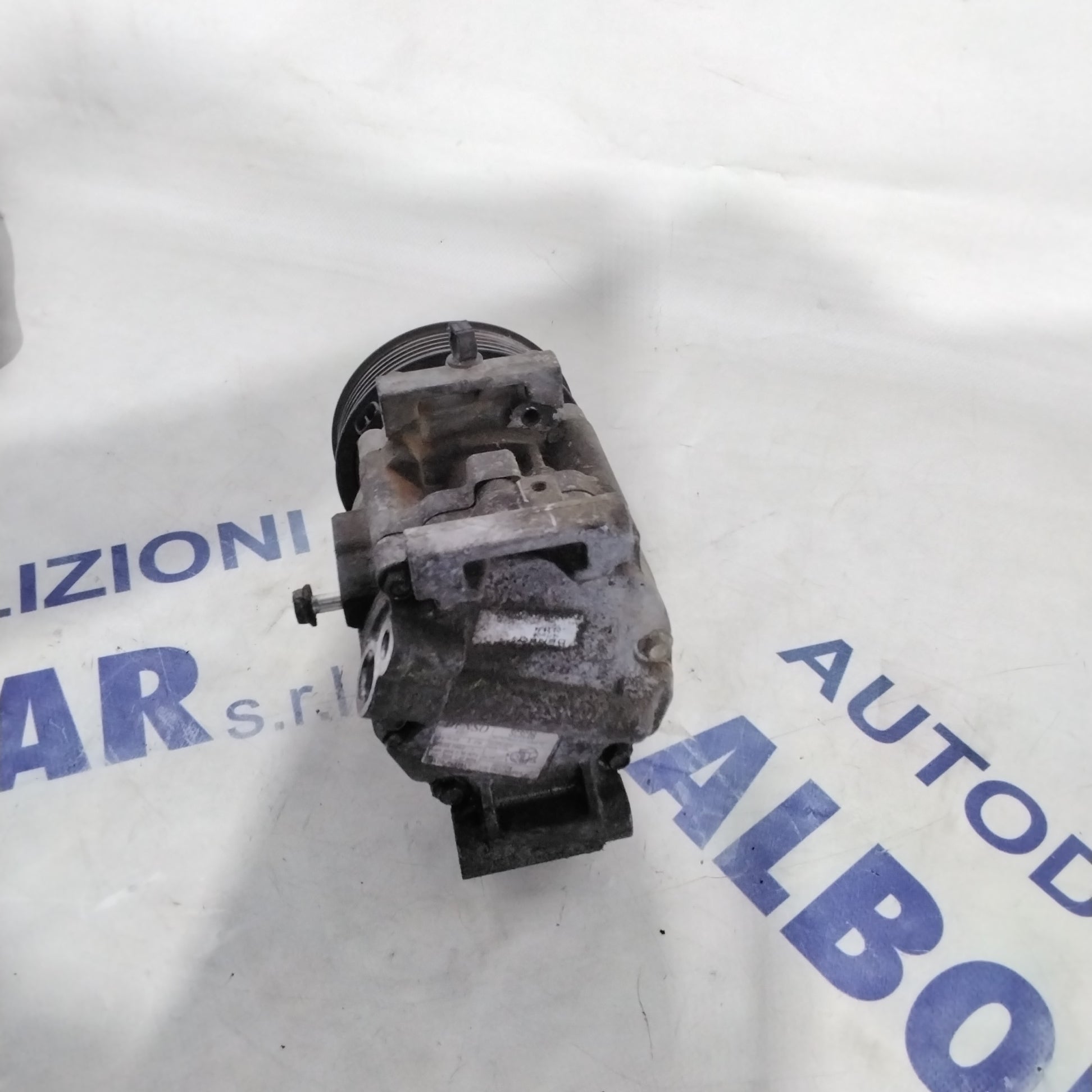 Air conditioning compressor Fiat 500 1.3 multijet year 2006 code:5A7975600/517469310(sf14p3)