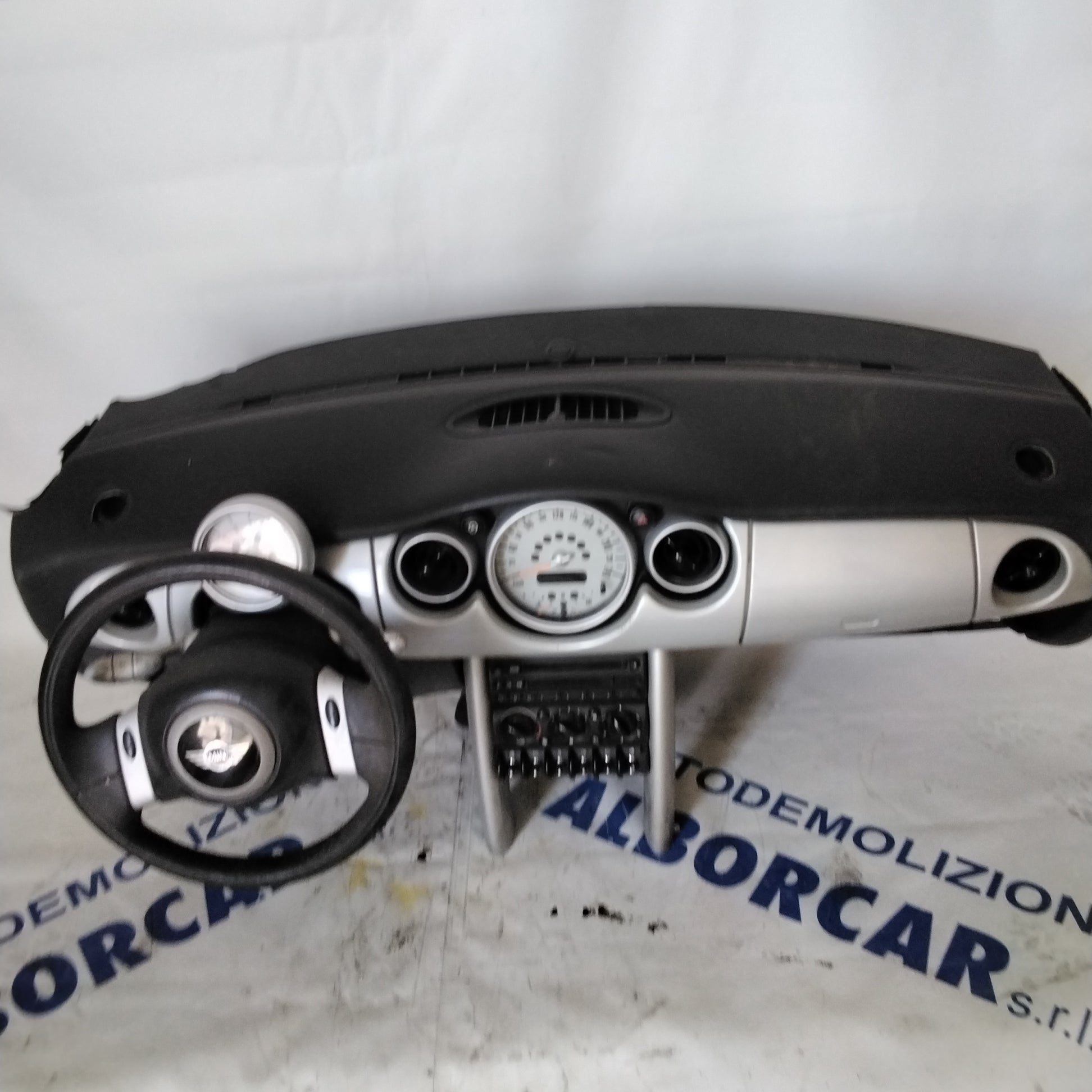 complete dashboard mini cooper 1.6 petrol year 2004 (sf19p1)
