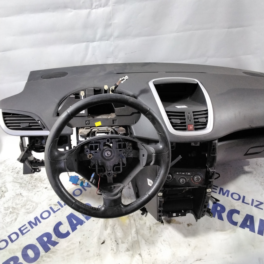 complete dashboard peugeot 207 year 2007 (sf19p2)