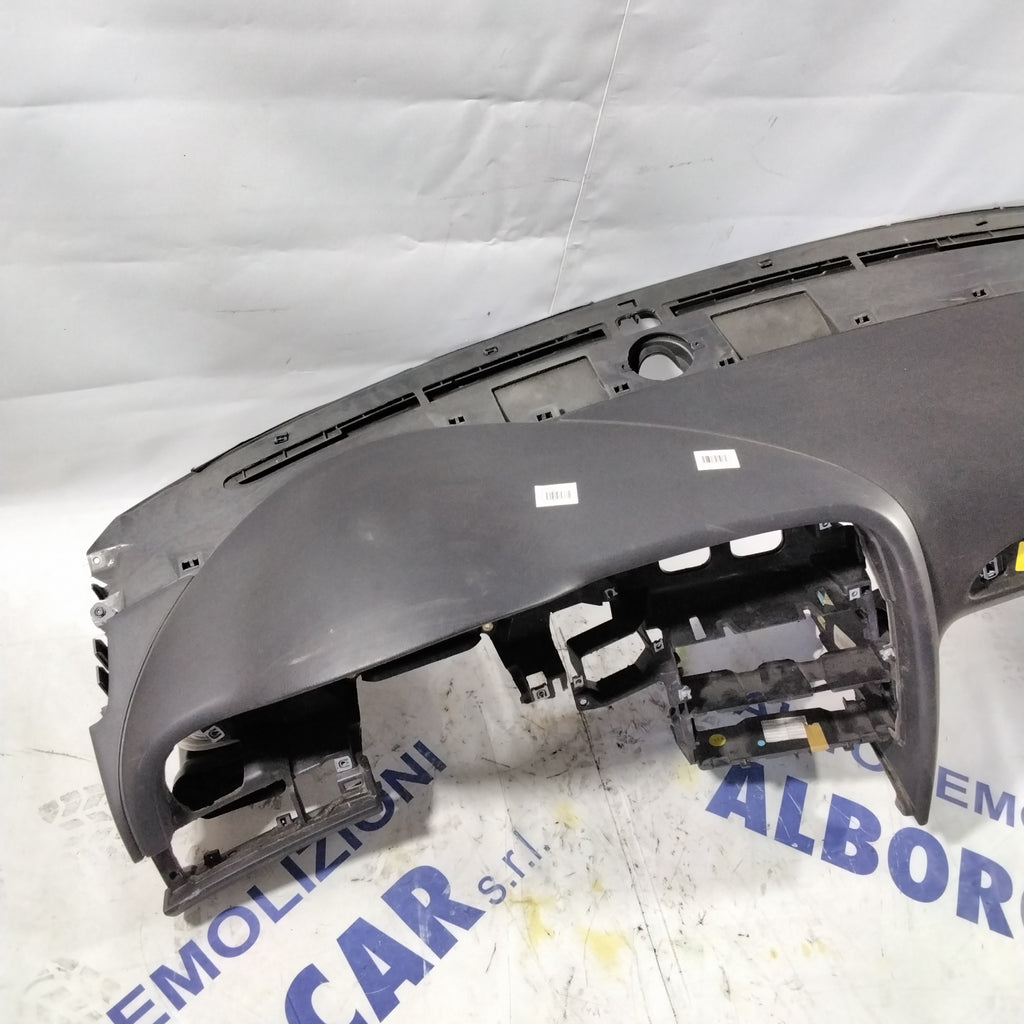Audi A6 dashboard year 2004 (sf19p2)